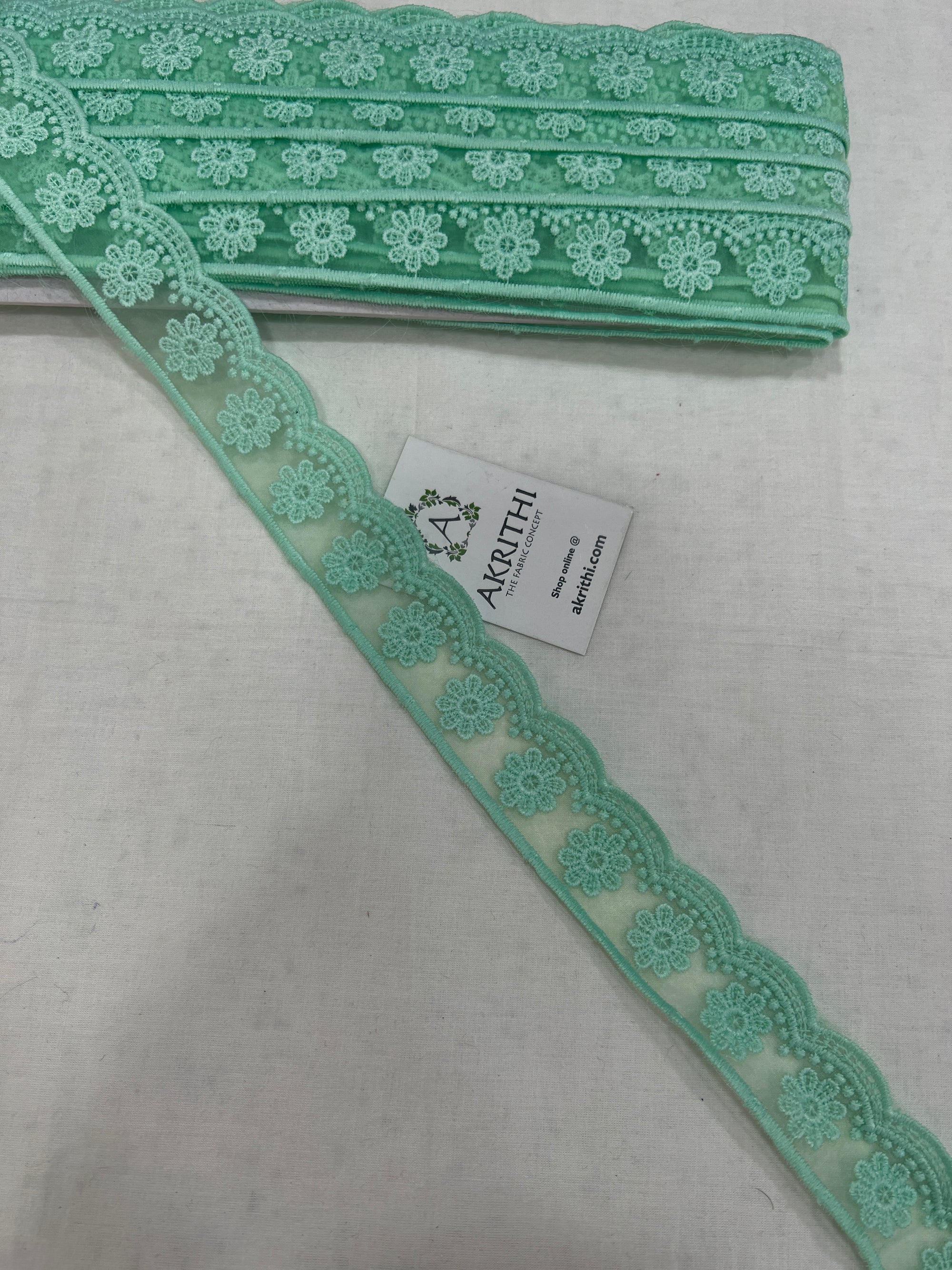 Lace per yard