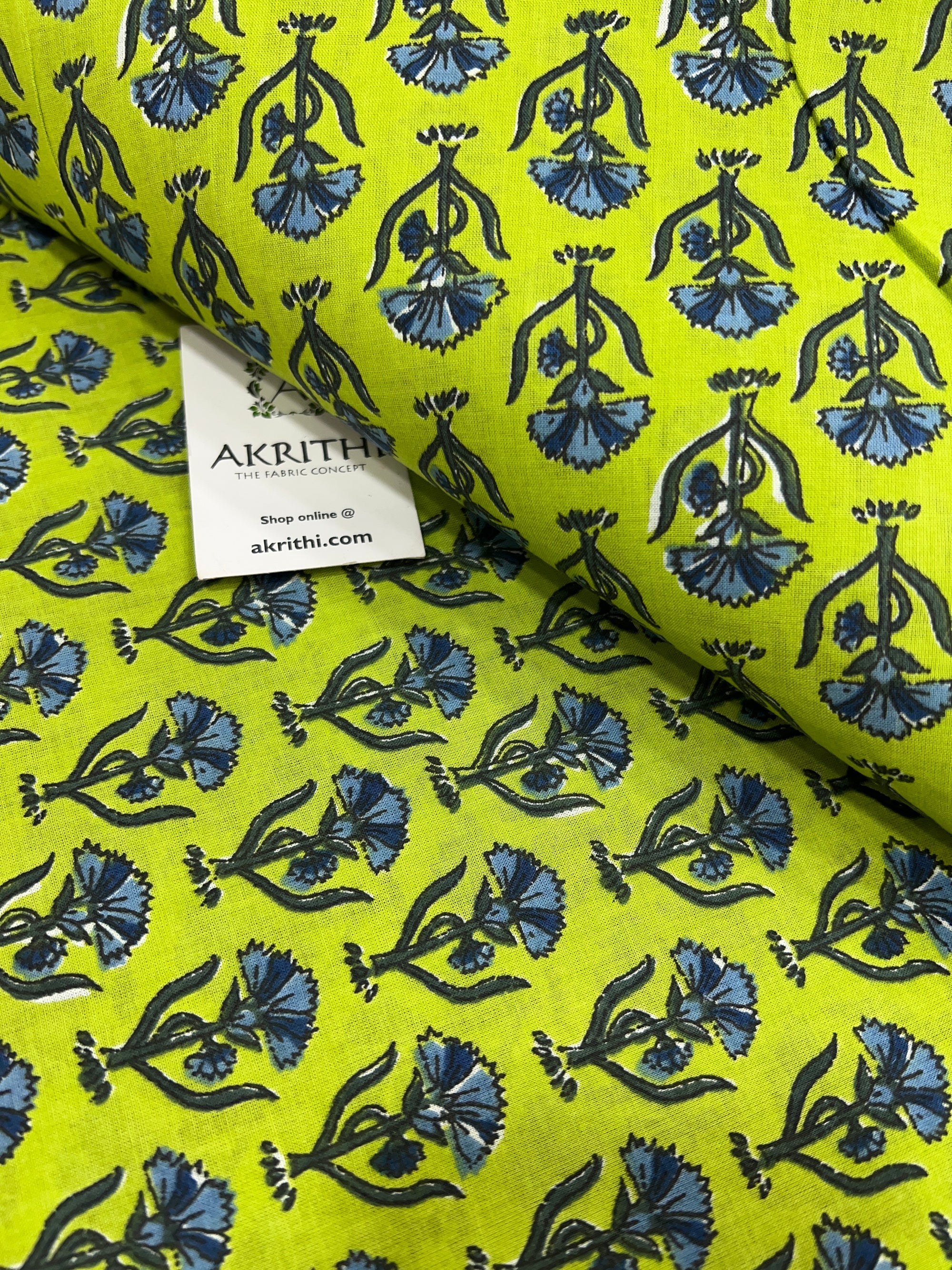 Printed pure cotton fabric