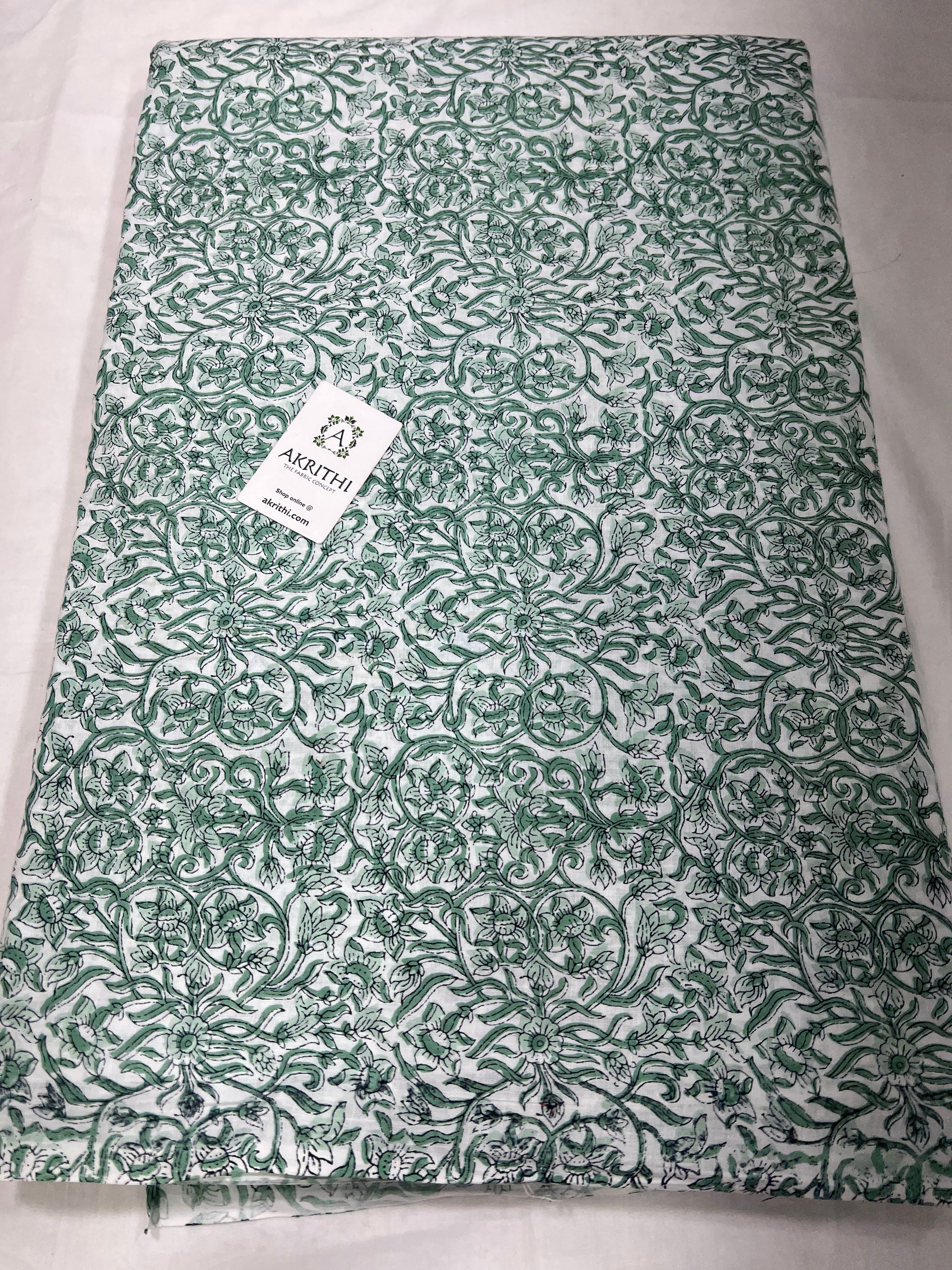 Printed pure cotton fabric
