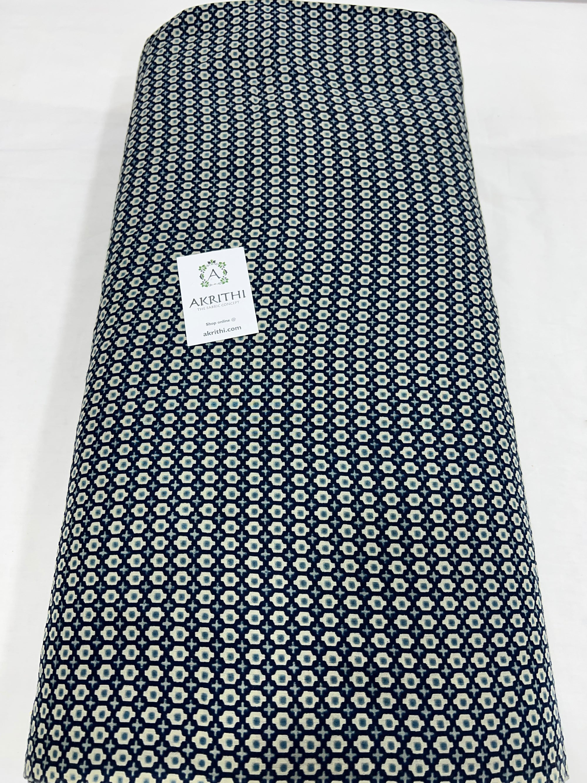 Printed pure cotton fabric