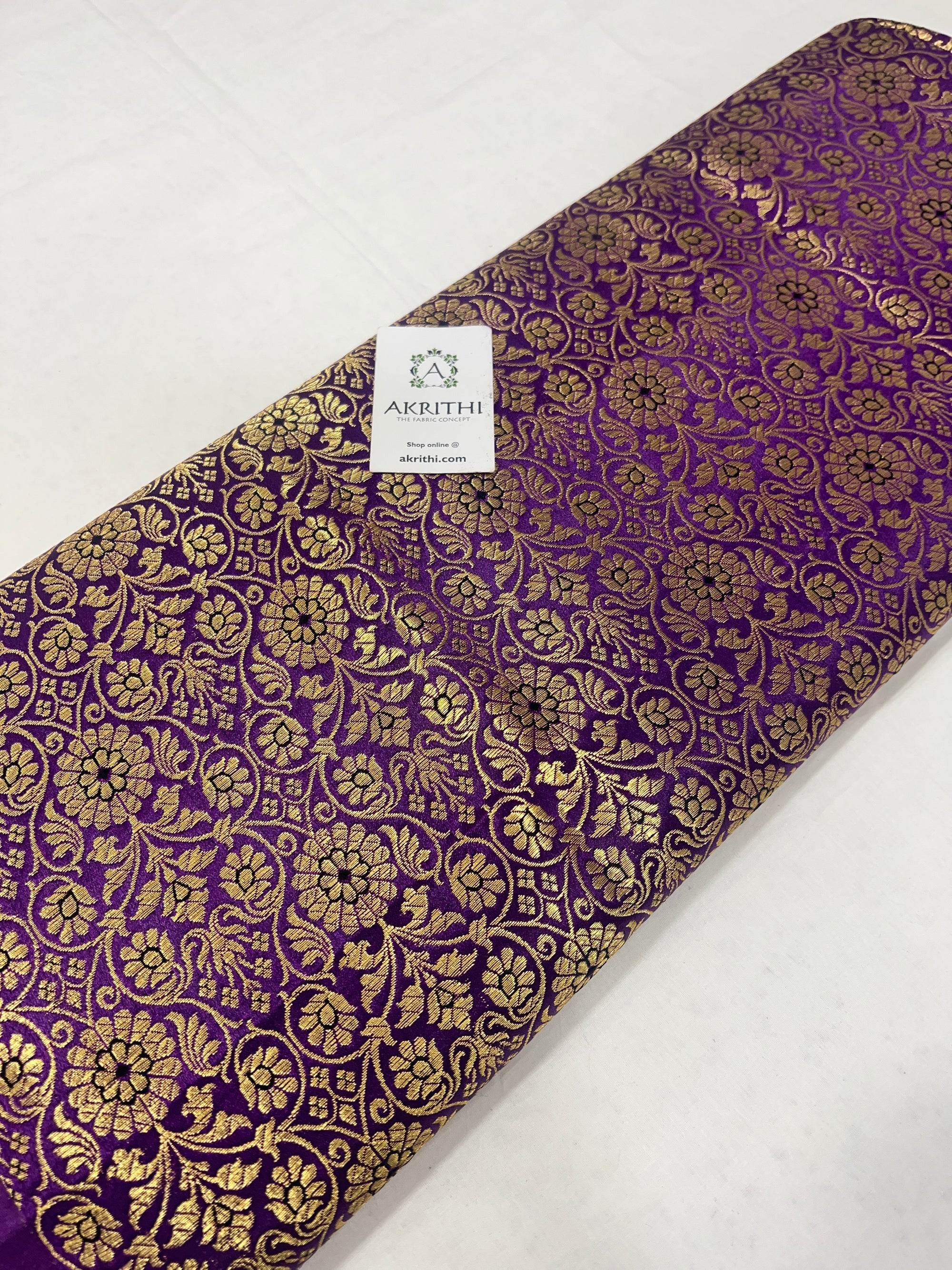 Banarasi brocade fabric 80 cms cut