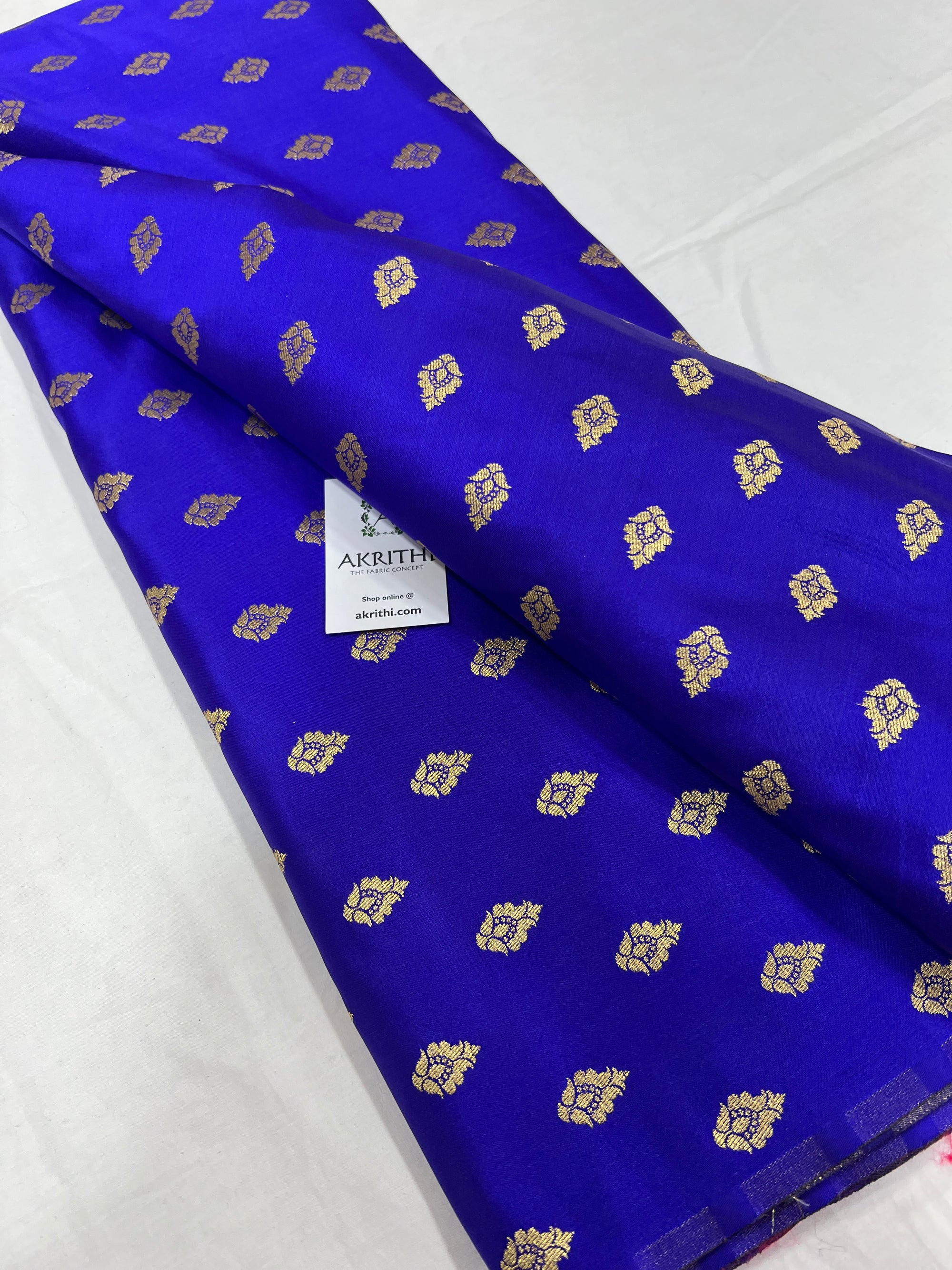 Pure Banarasi brocade butti fabric