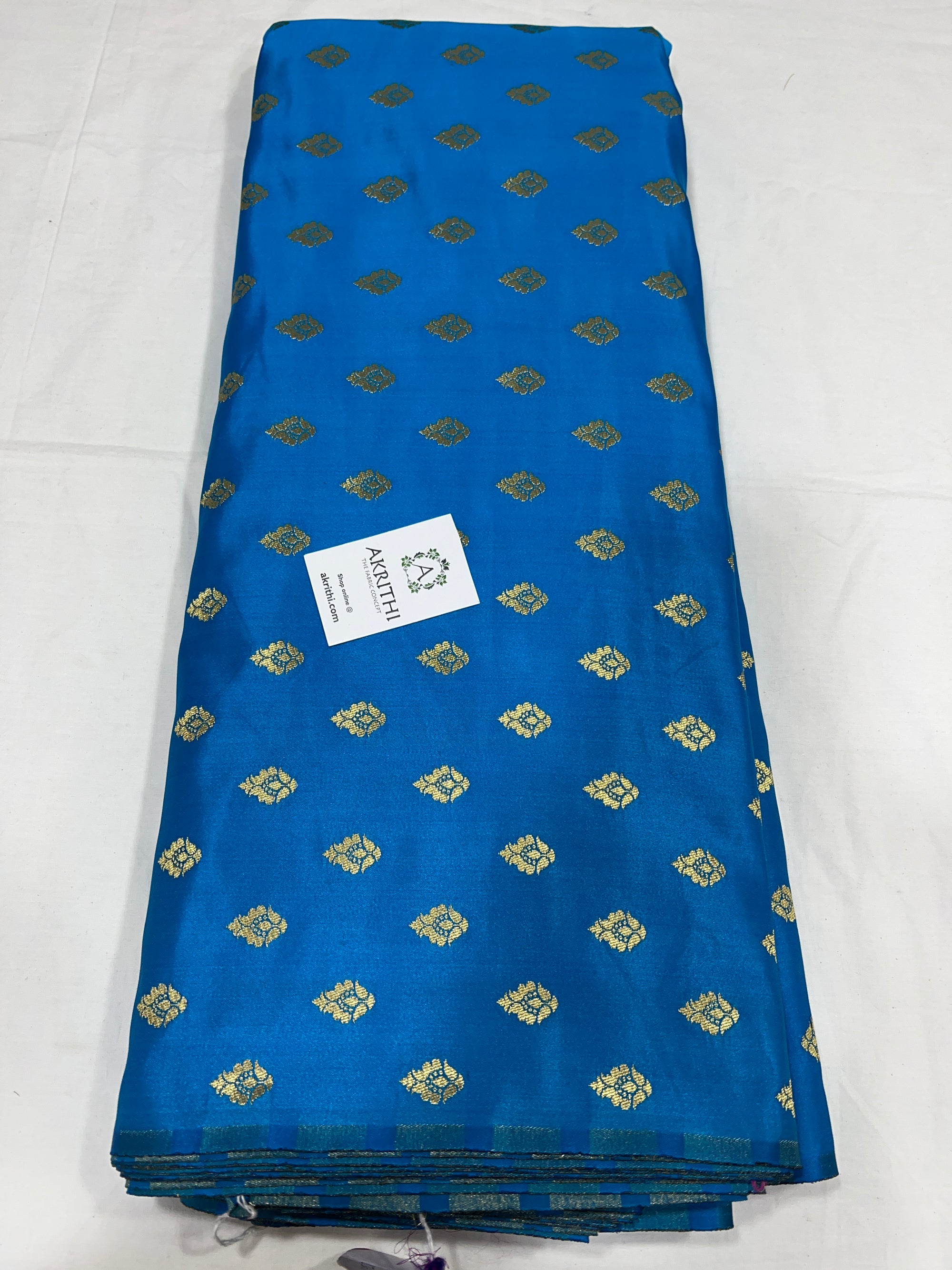 Pure Banarasi brocade butti fabric