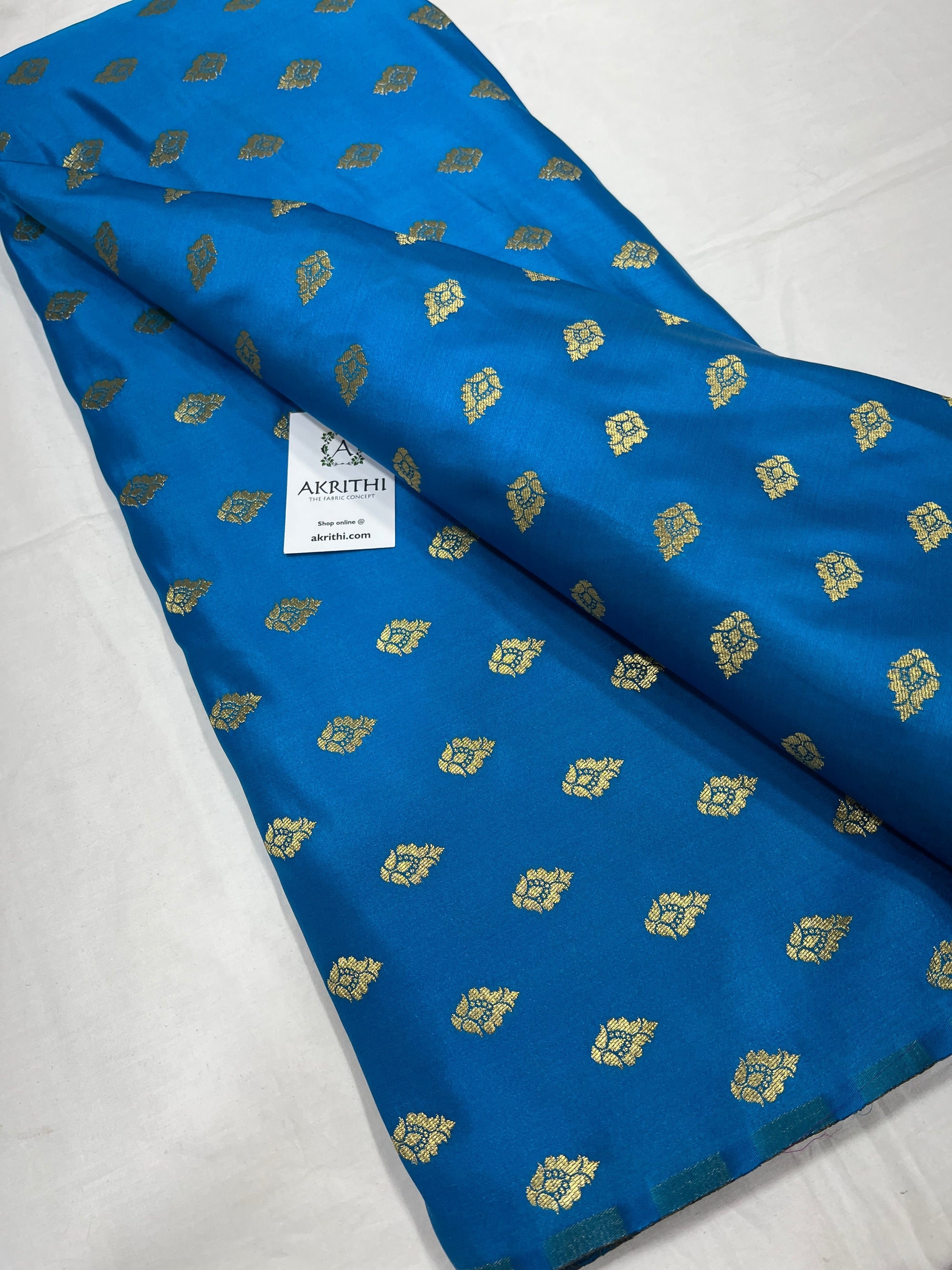 Pure Banarasi brocade butti fabric