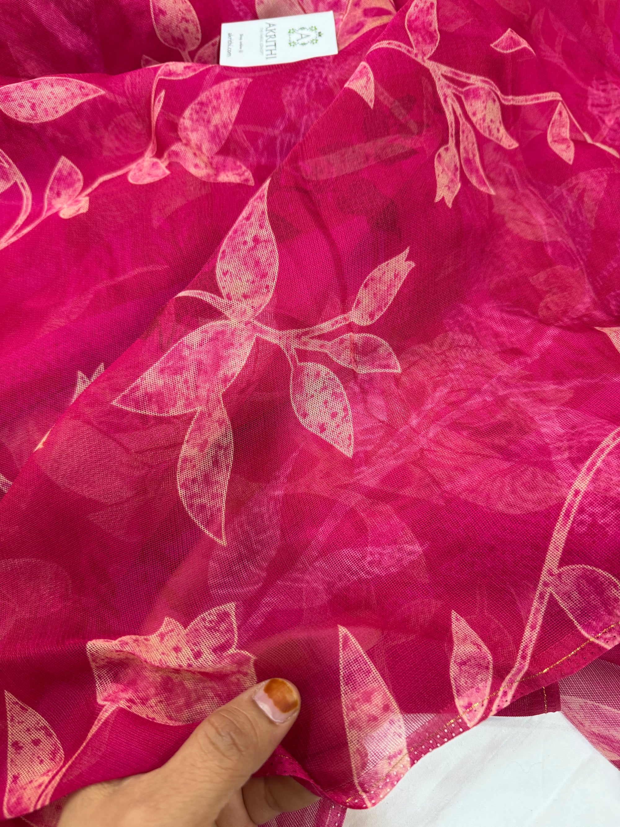 Printed viscose fabric