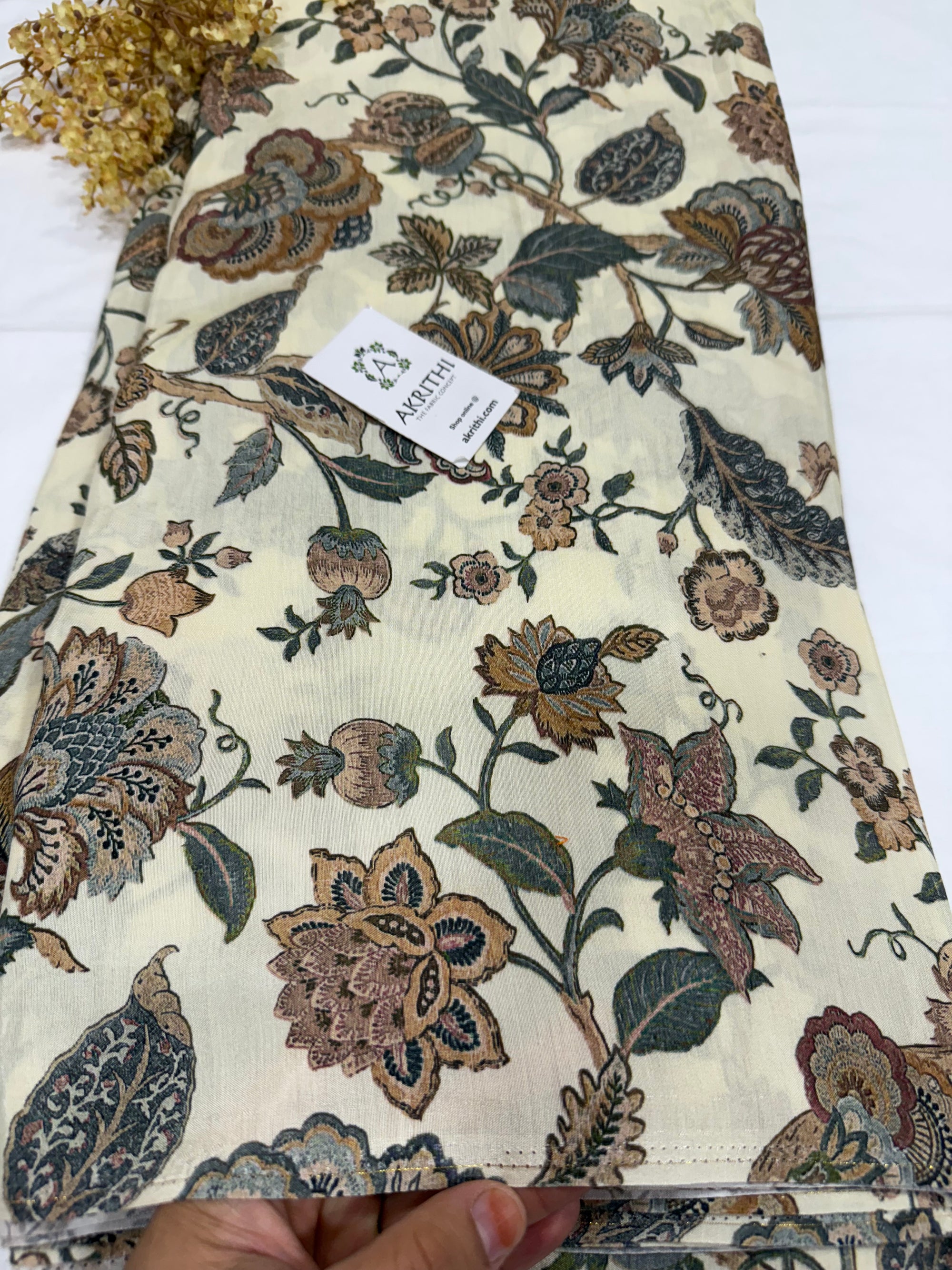 Printed pure muslin fabric