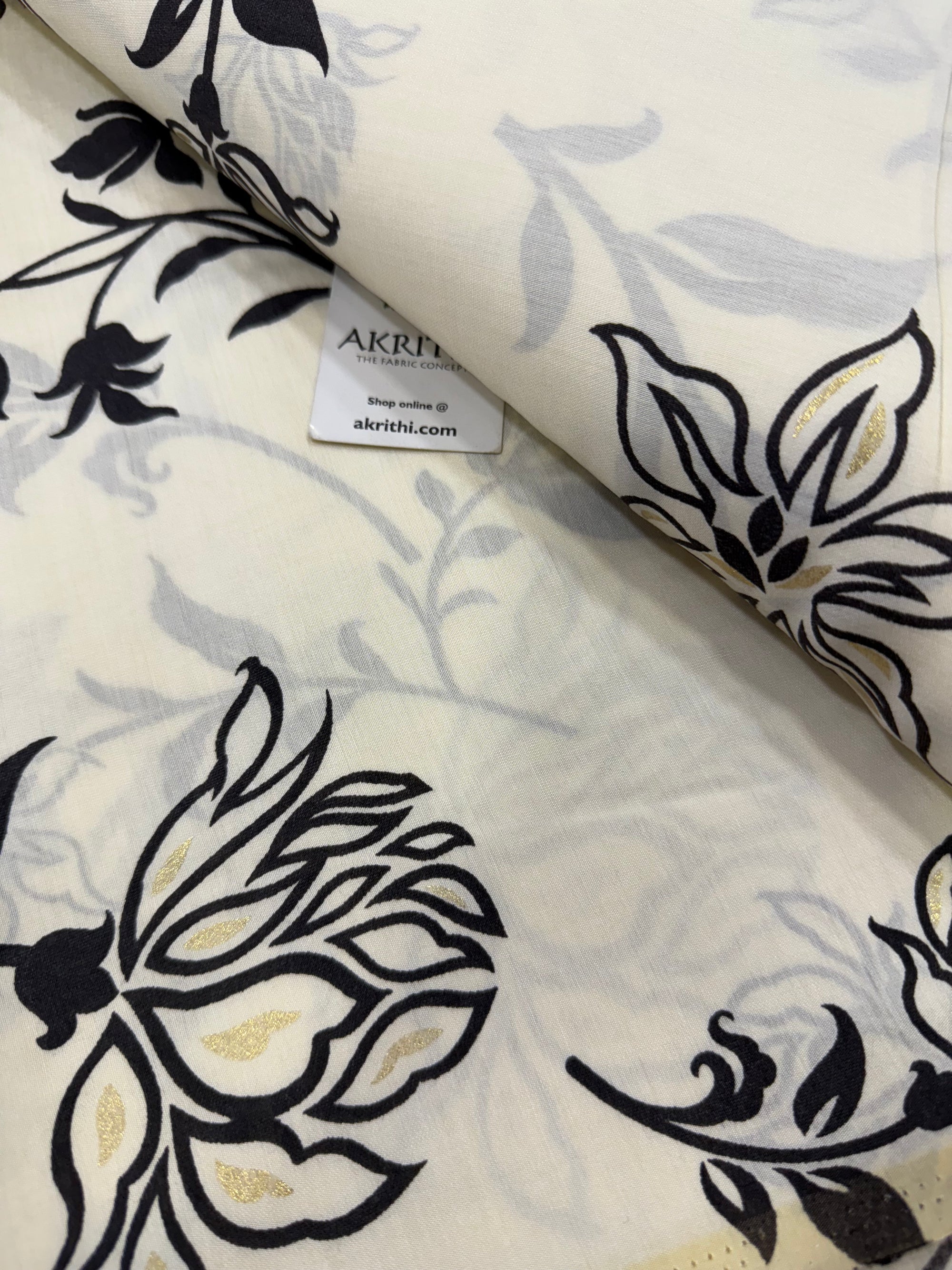 Printed viscose silk fabric