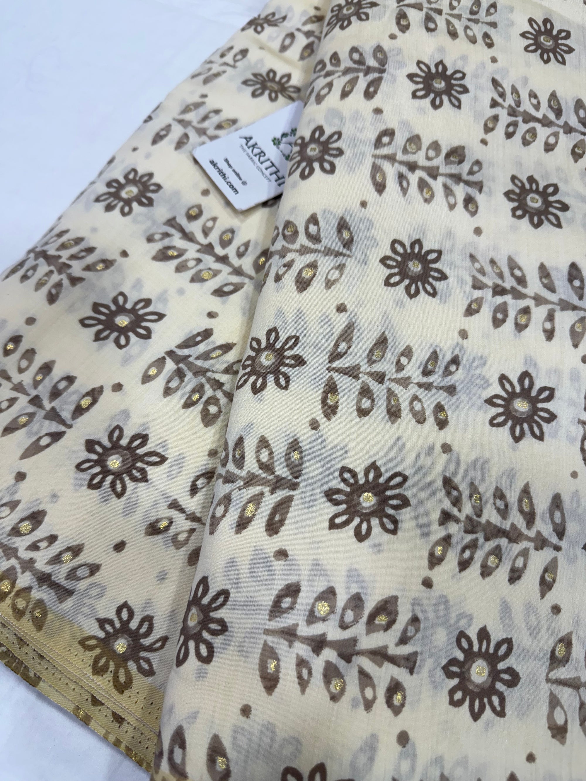 Printed viscose silk fabric
