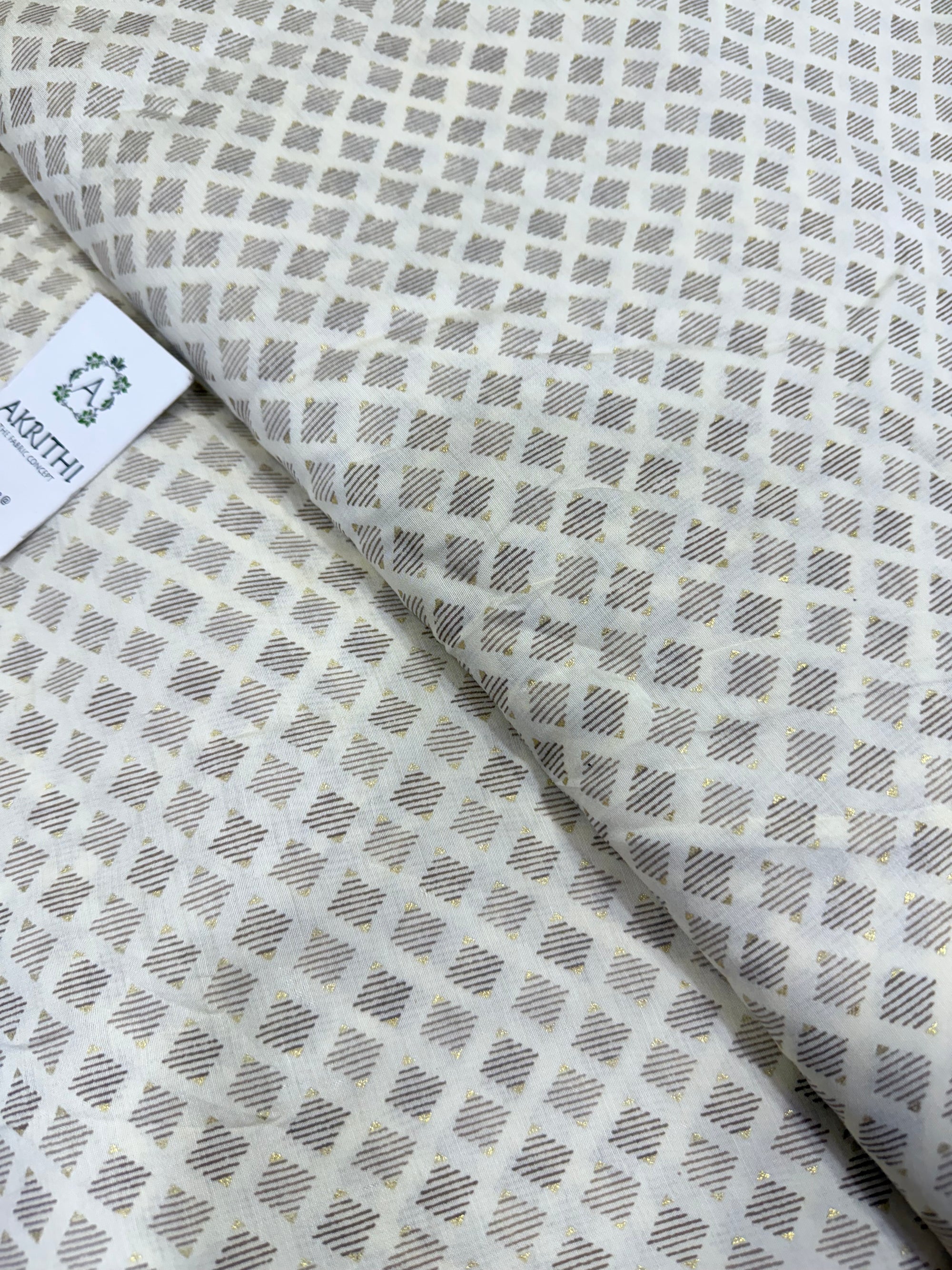 Printed viscose silk fabric