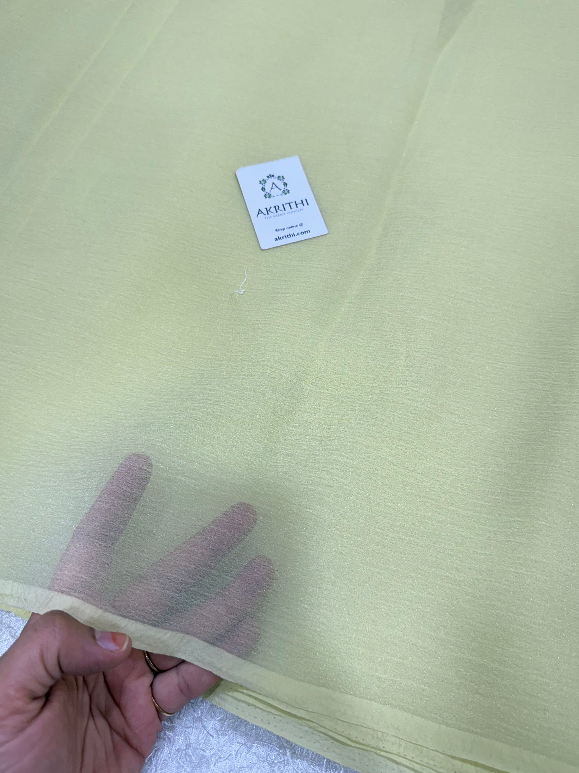 Crushed tissue fabric