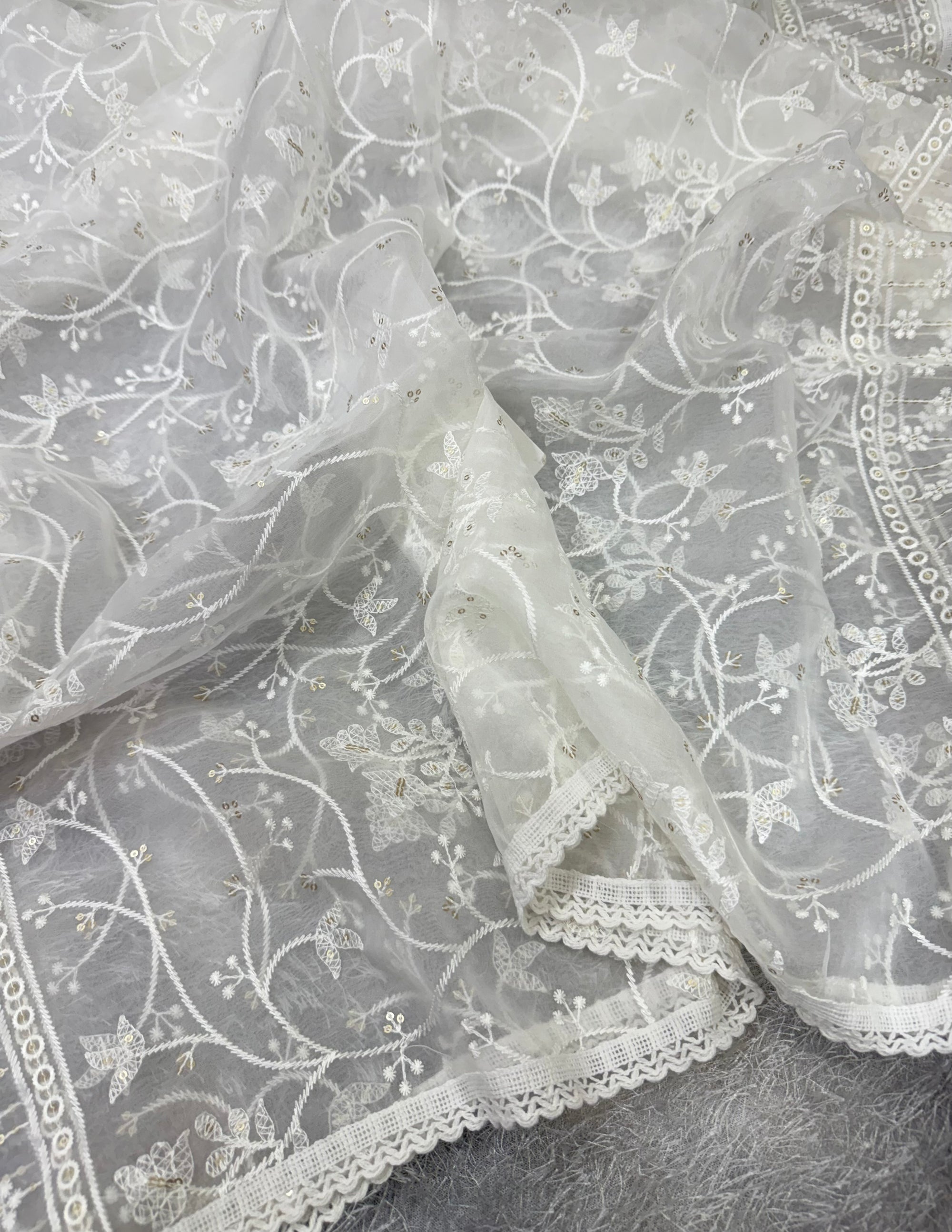 Dyeable embroidered organza dupatta