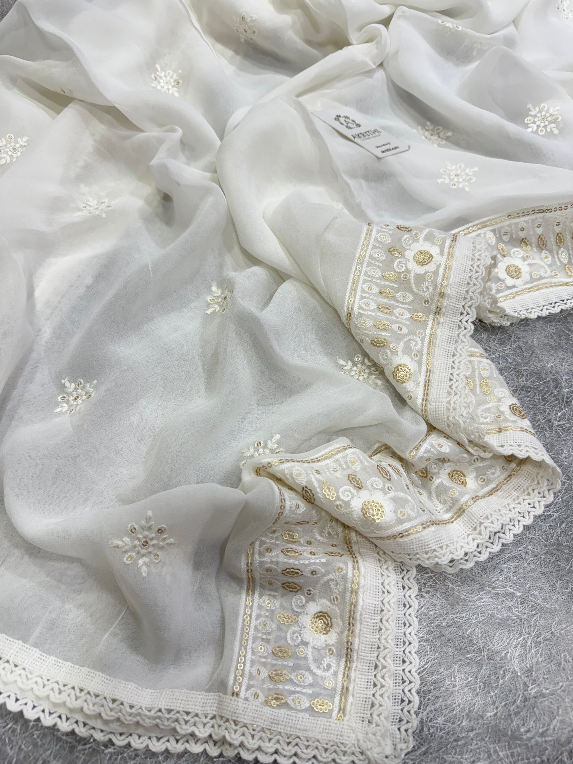Dyeable embroidered georgette dupatta