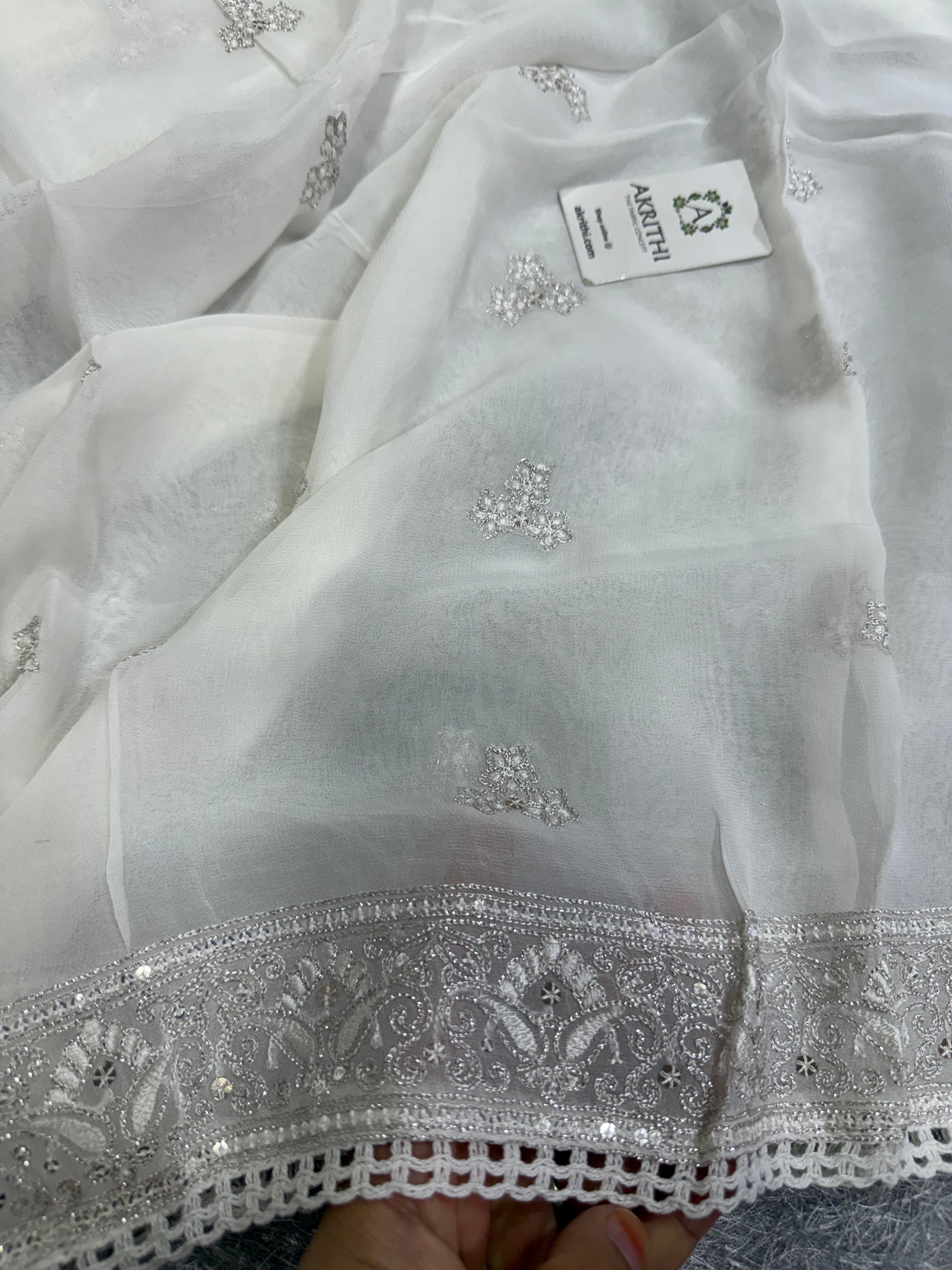 Dyeable embroidered georgette dupatta