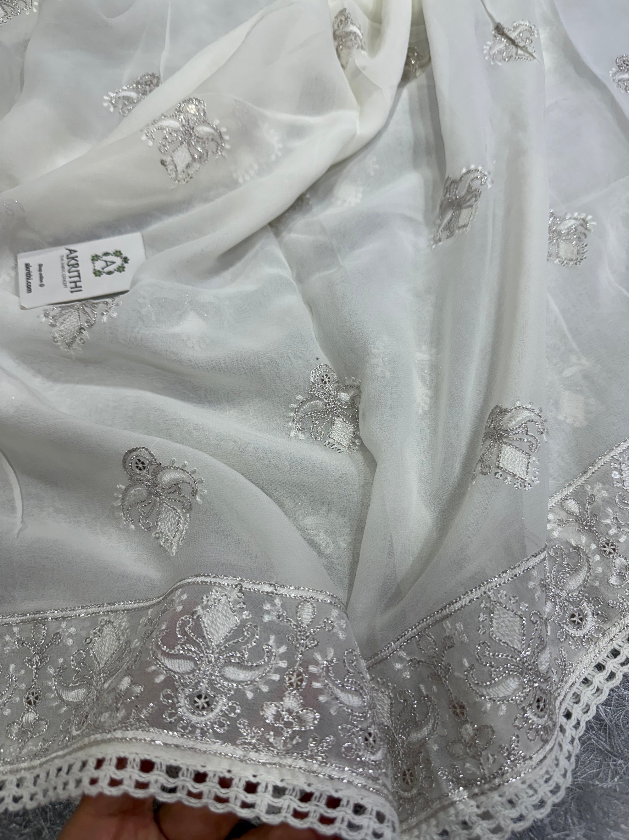 Dyeable embroidered georgette dupatta
