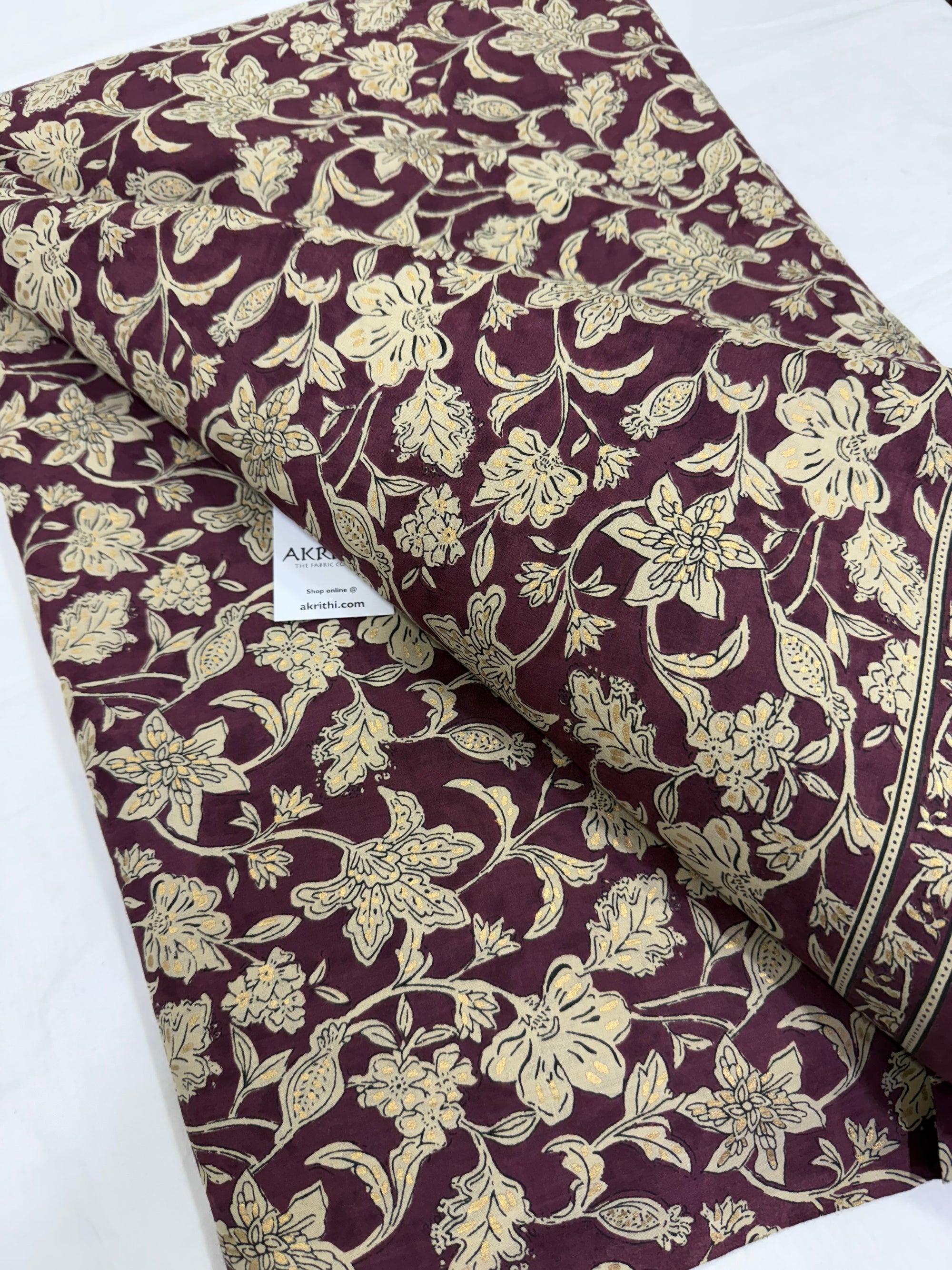Printed pure cotton fabric