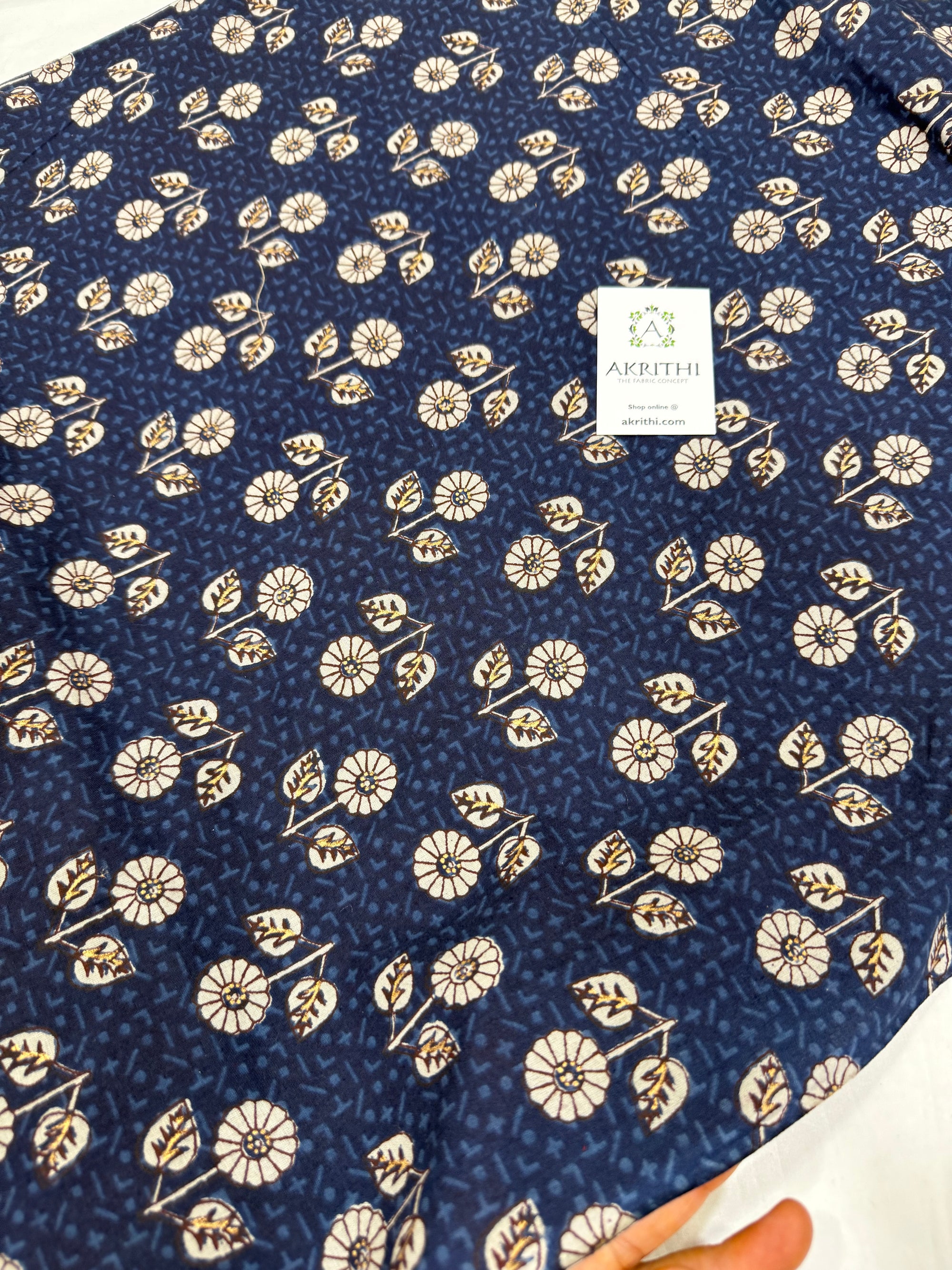 Printed pure cotton fabric
