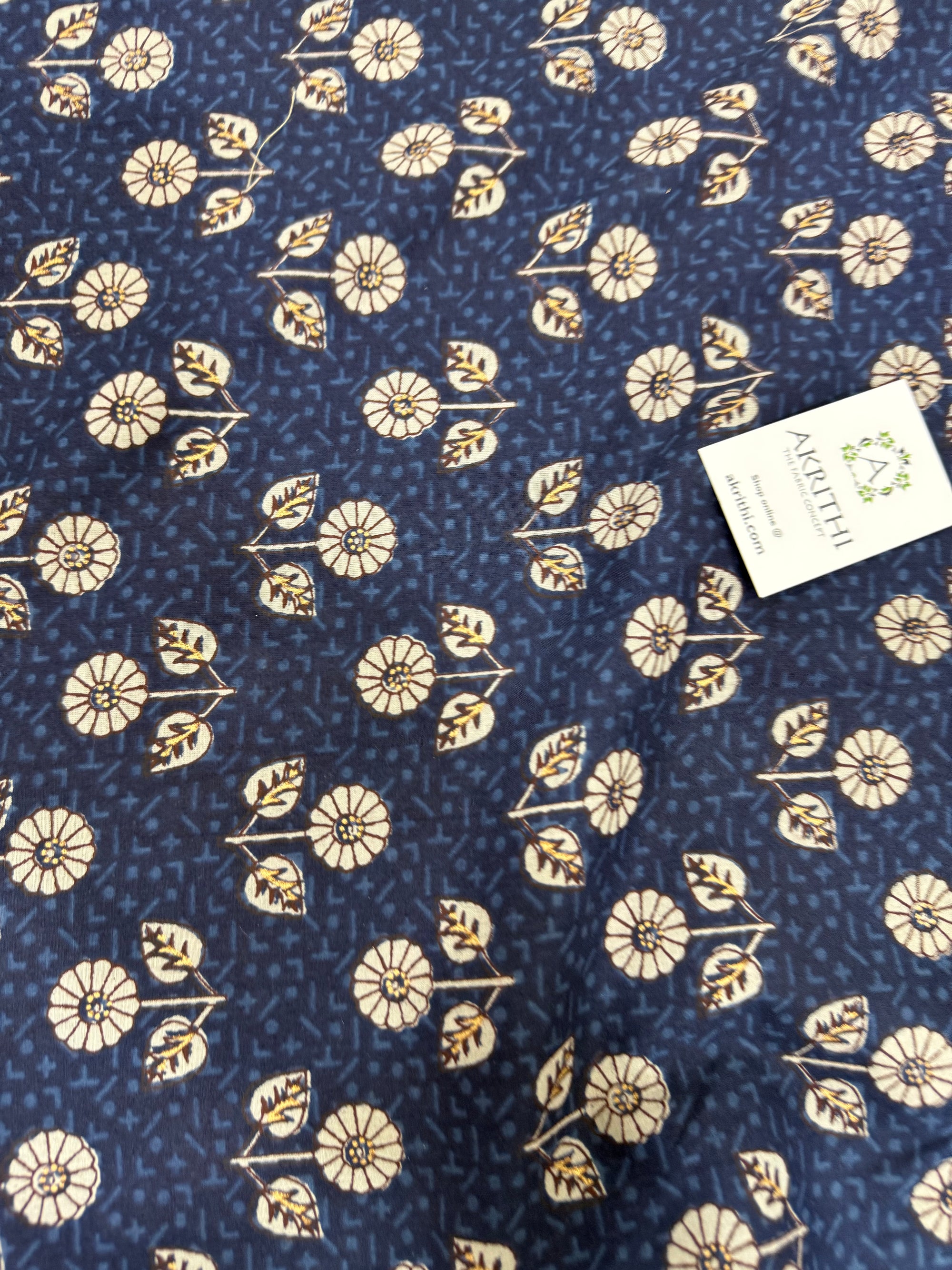 Printed pure cotton fabric