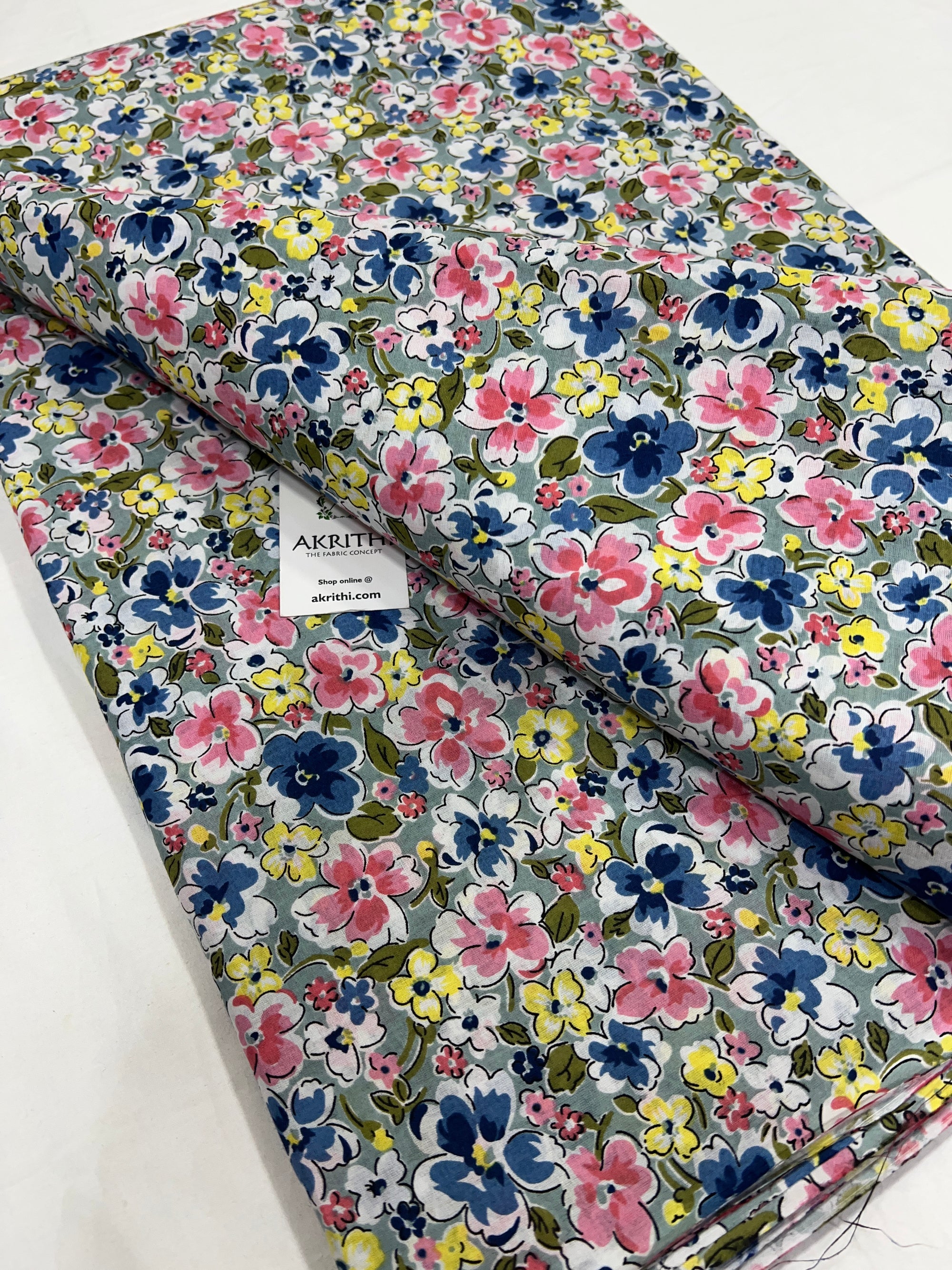 Printed pure cotton fabric