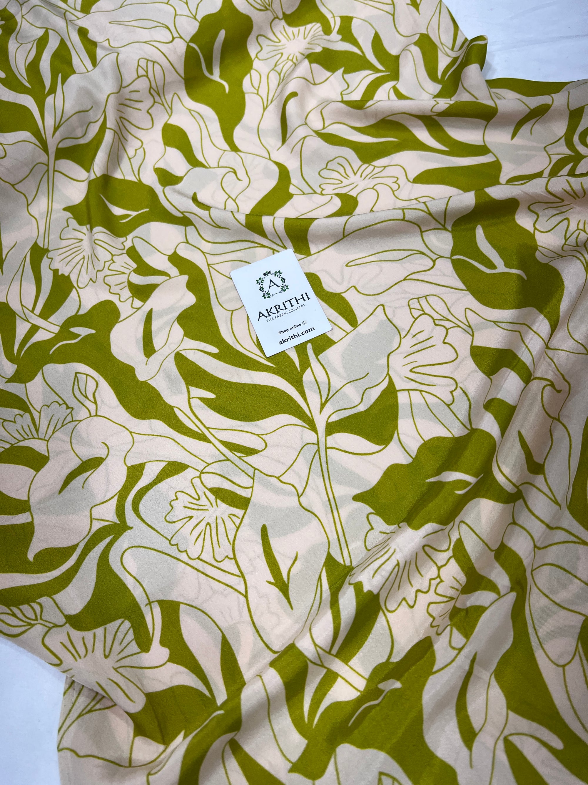Digital floral printed mysore crepe fabric