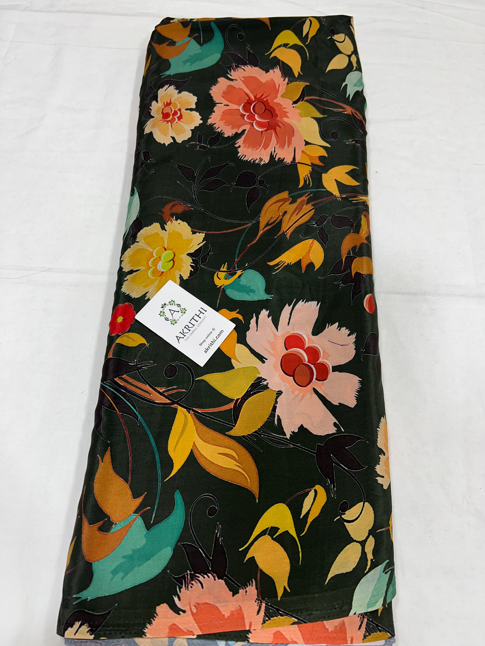 Digital floral printed mysore crepe fabric