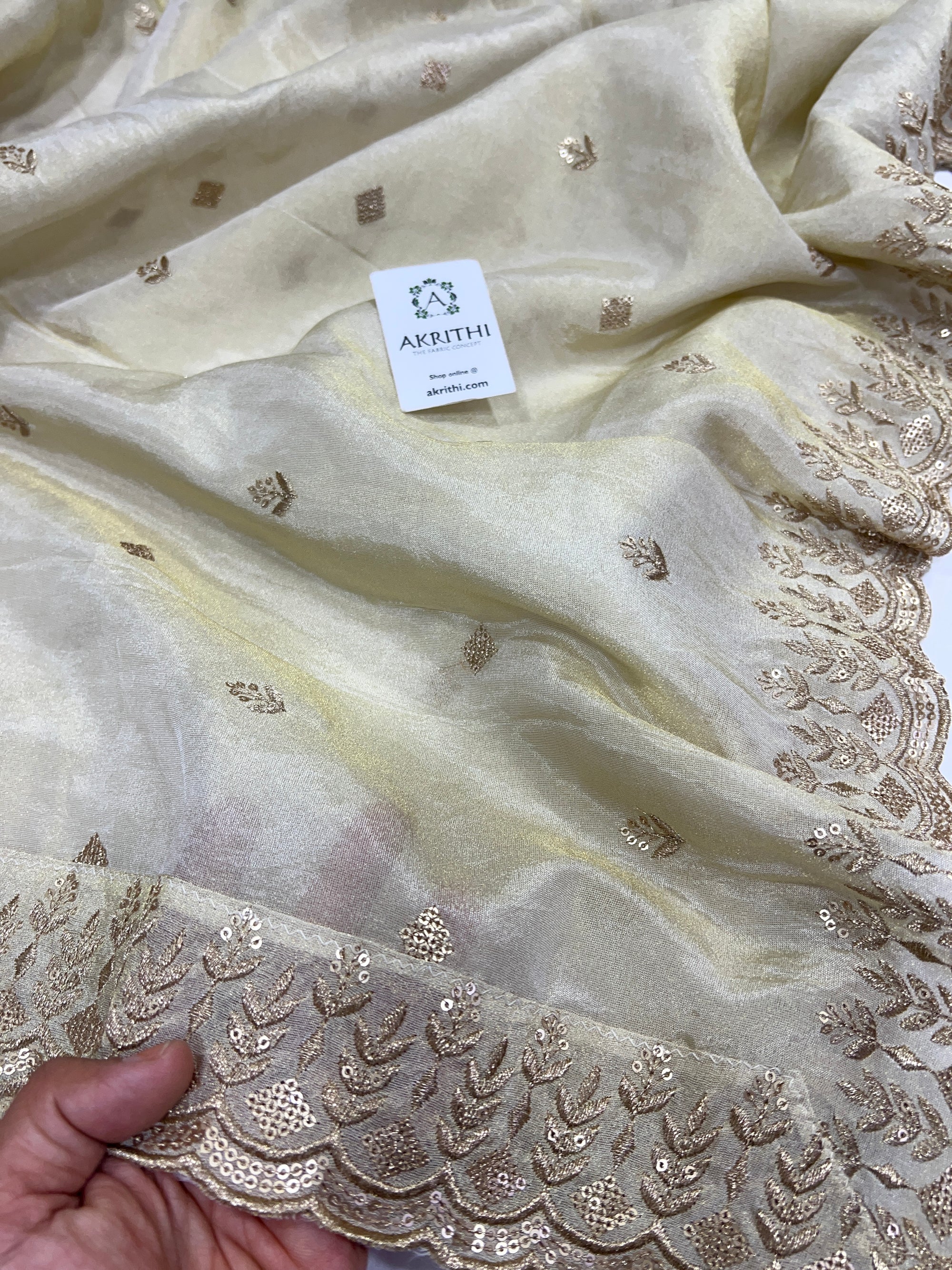 Embroidered tissue dupatta