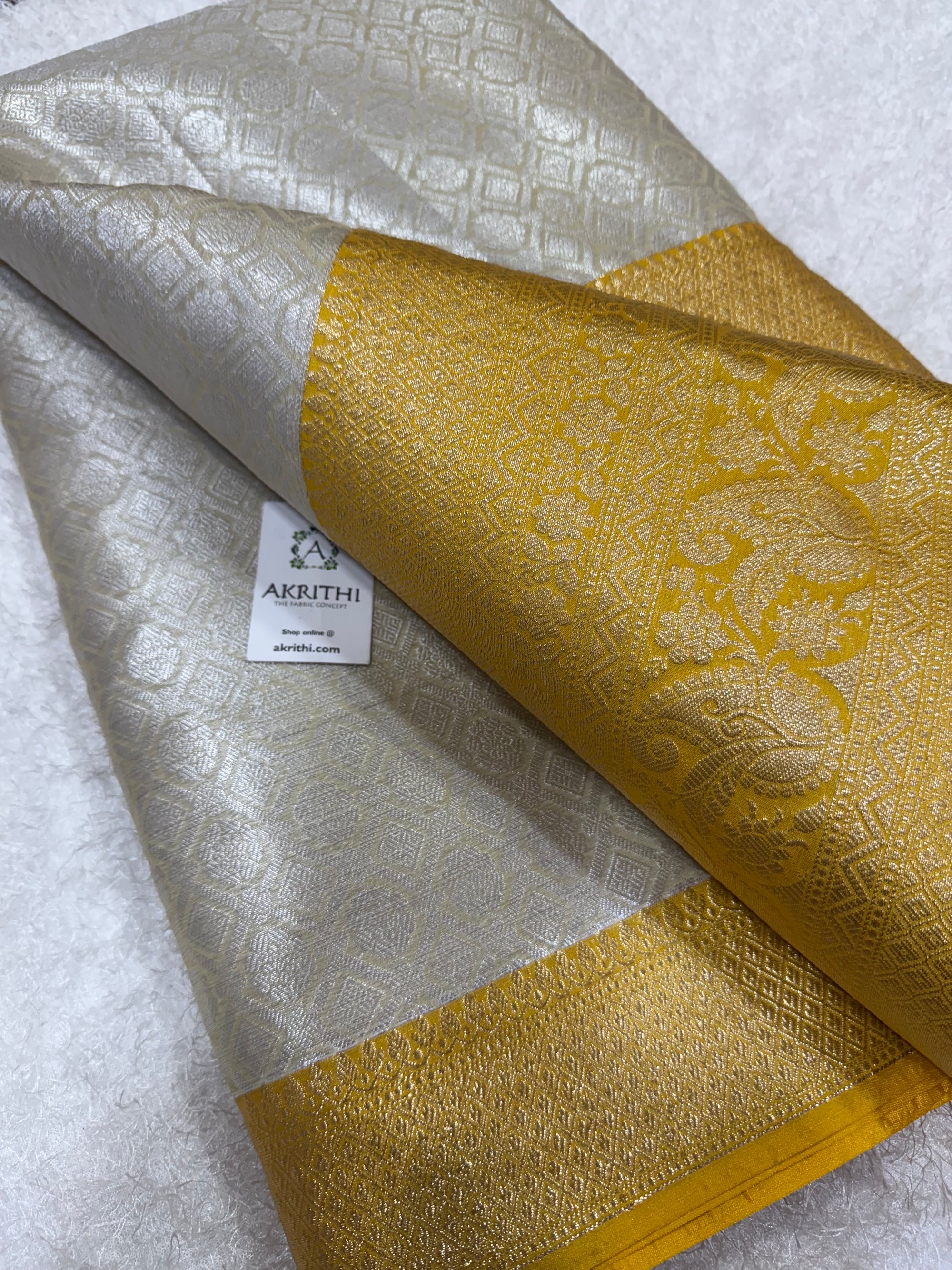 Pure Banarasi brocade fabric with border