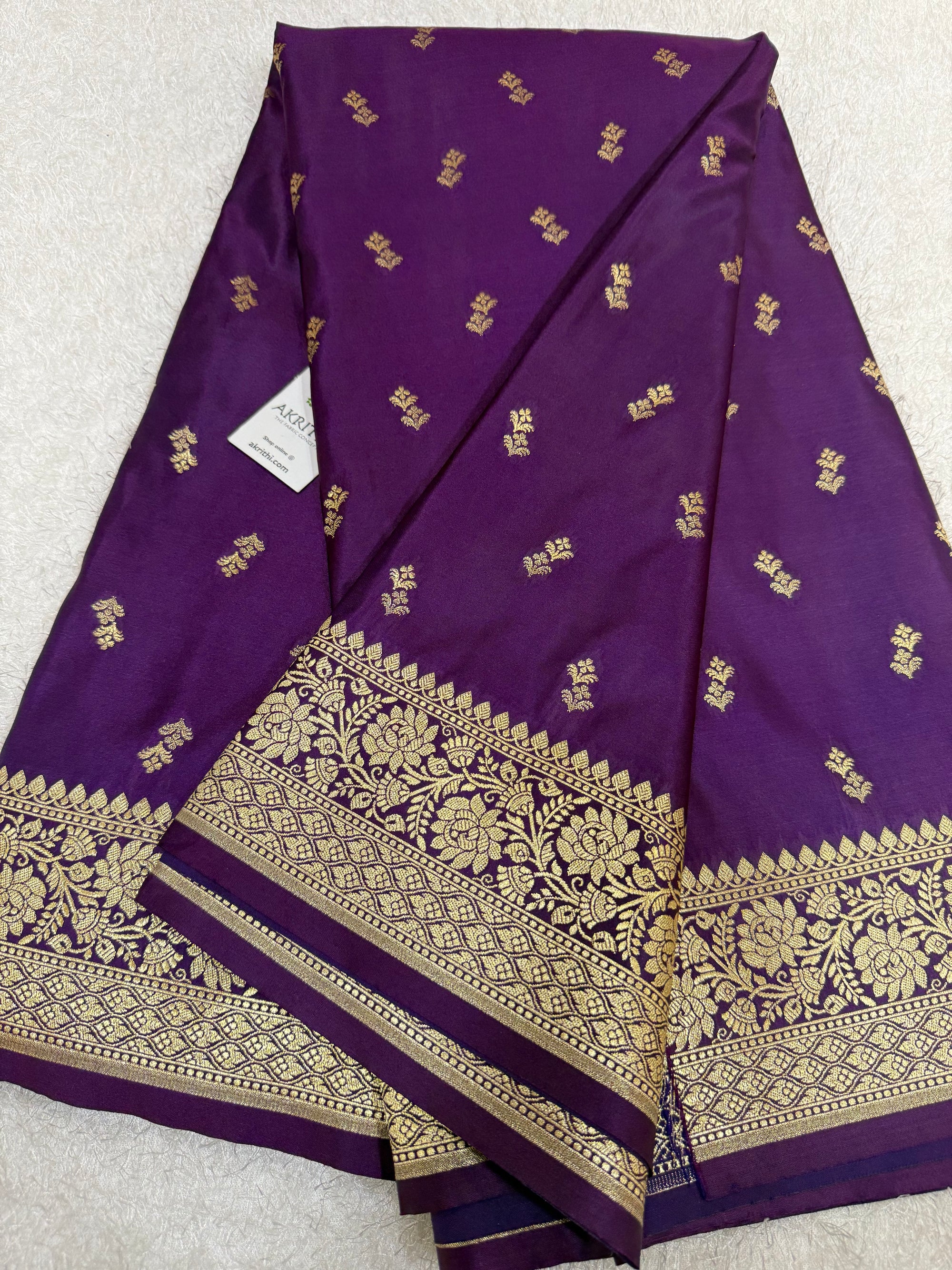 Pure Banarasi brocade fabric with border