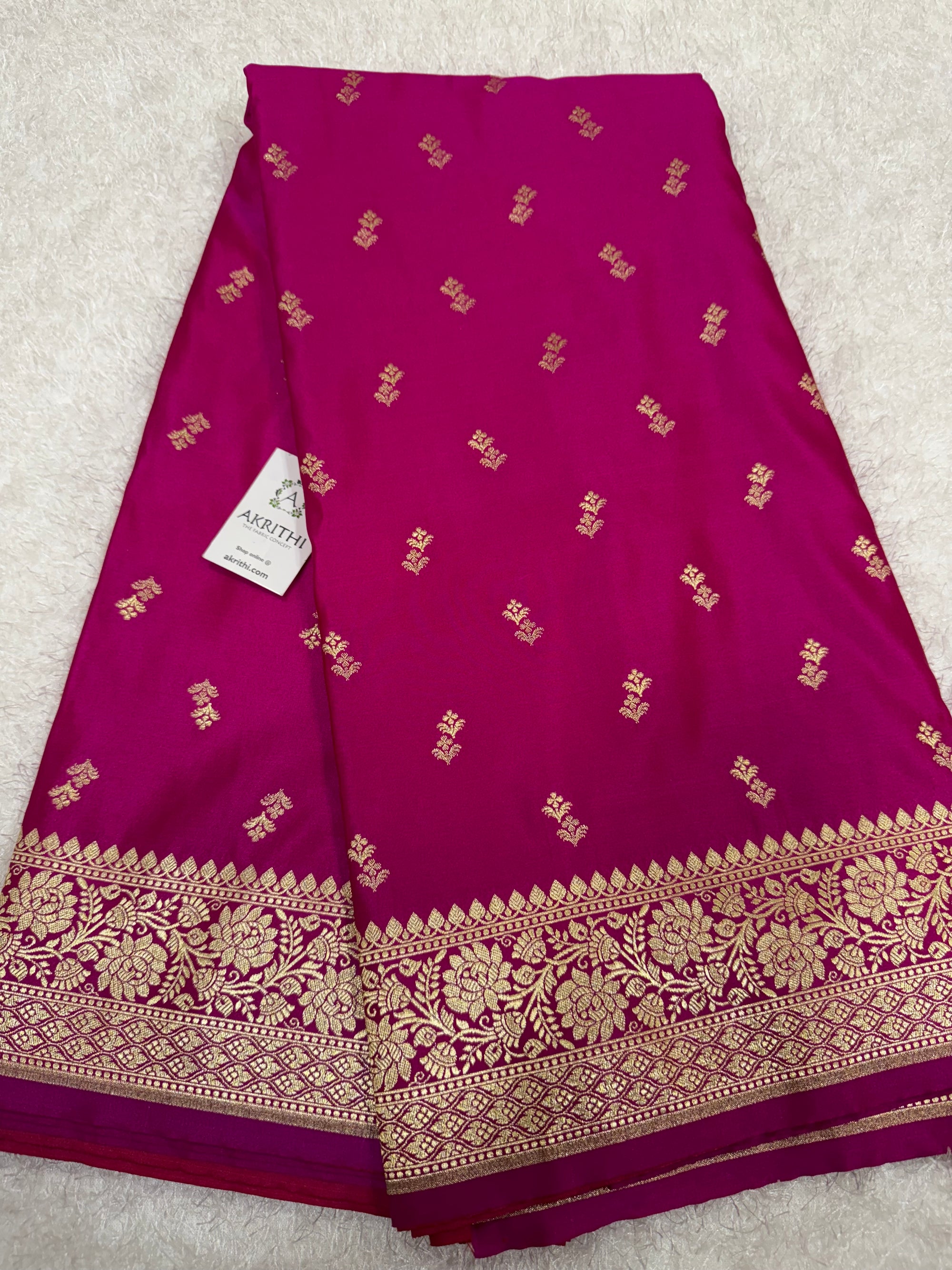 Pure Banarasi brocade fabric with border