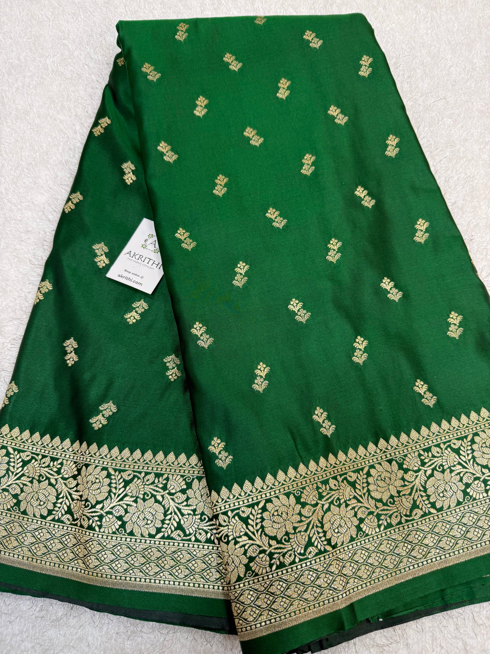 Pure Banarasi brocade fabric with border