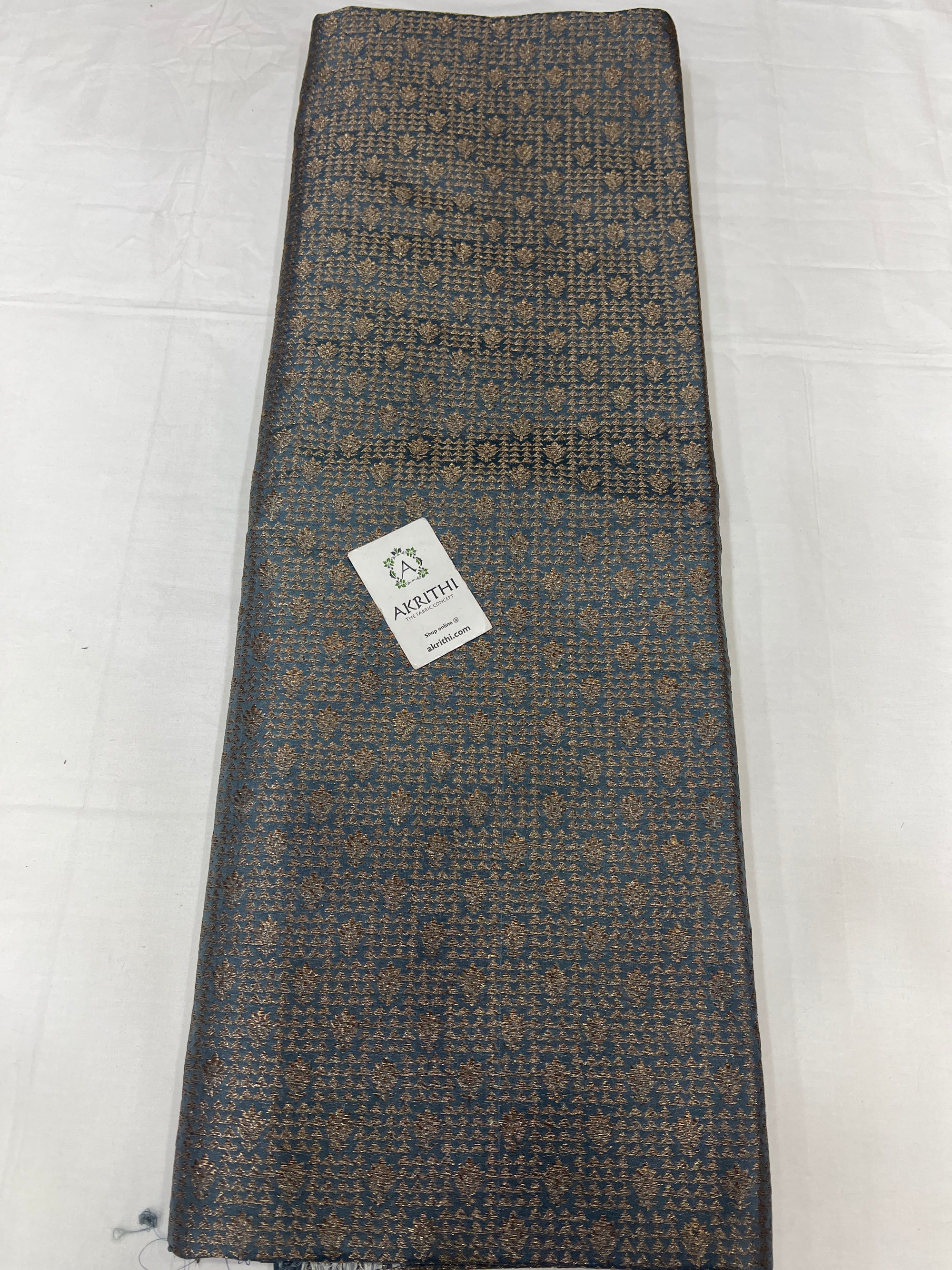 Pure silk Handloom Banarasi brocade fabric