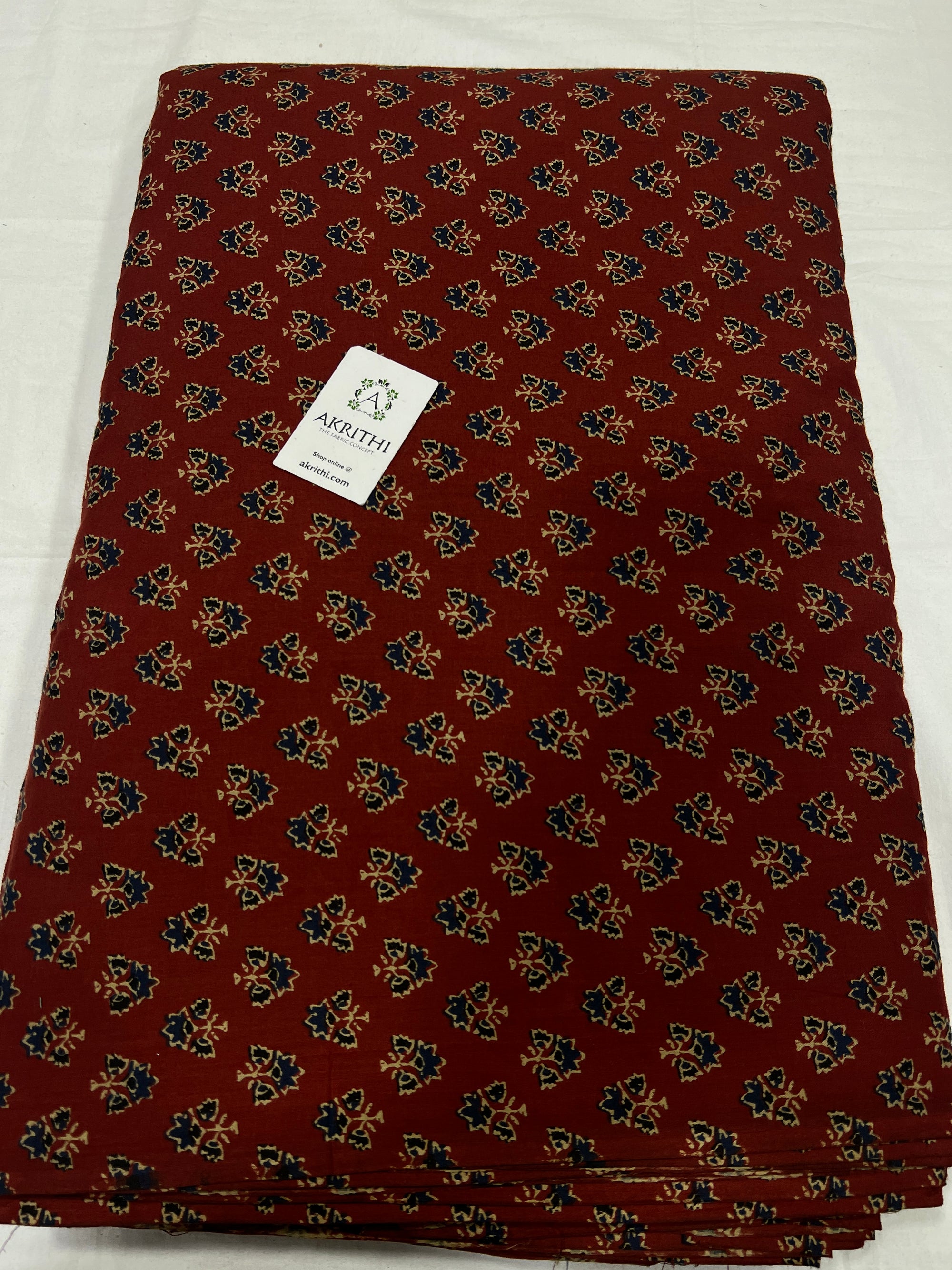 Printed pure cotton fabric 80 CM CUT