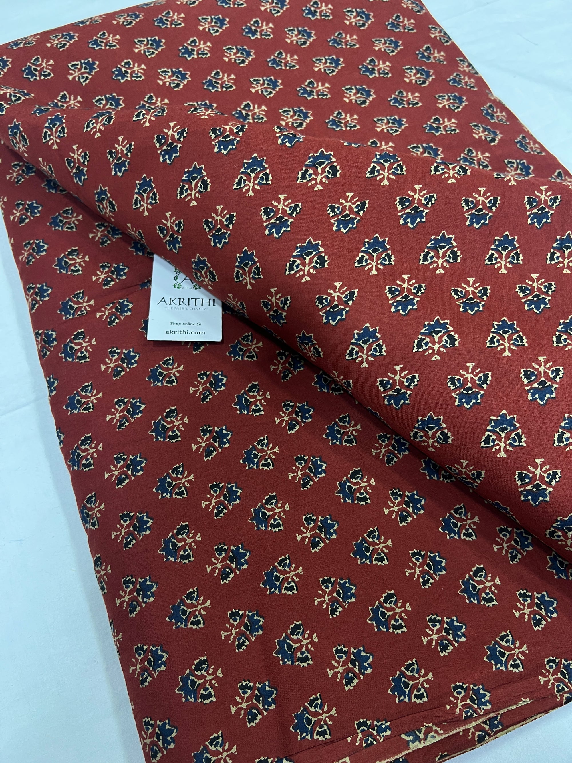 Printed pure cotton fabric 80 CM CUT