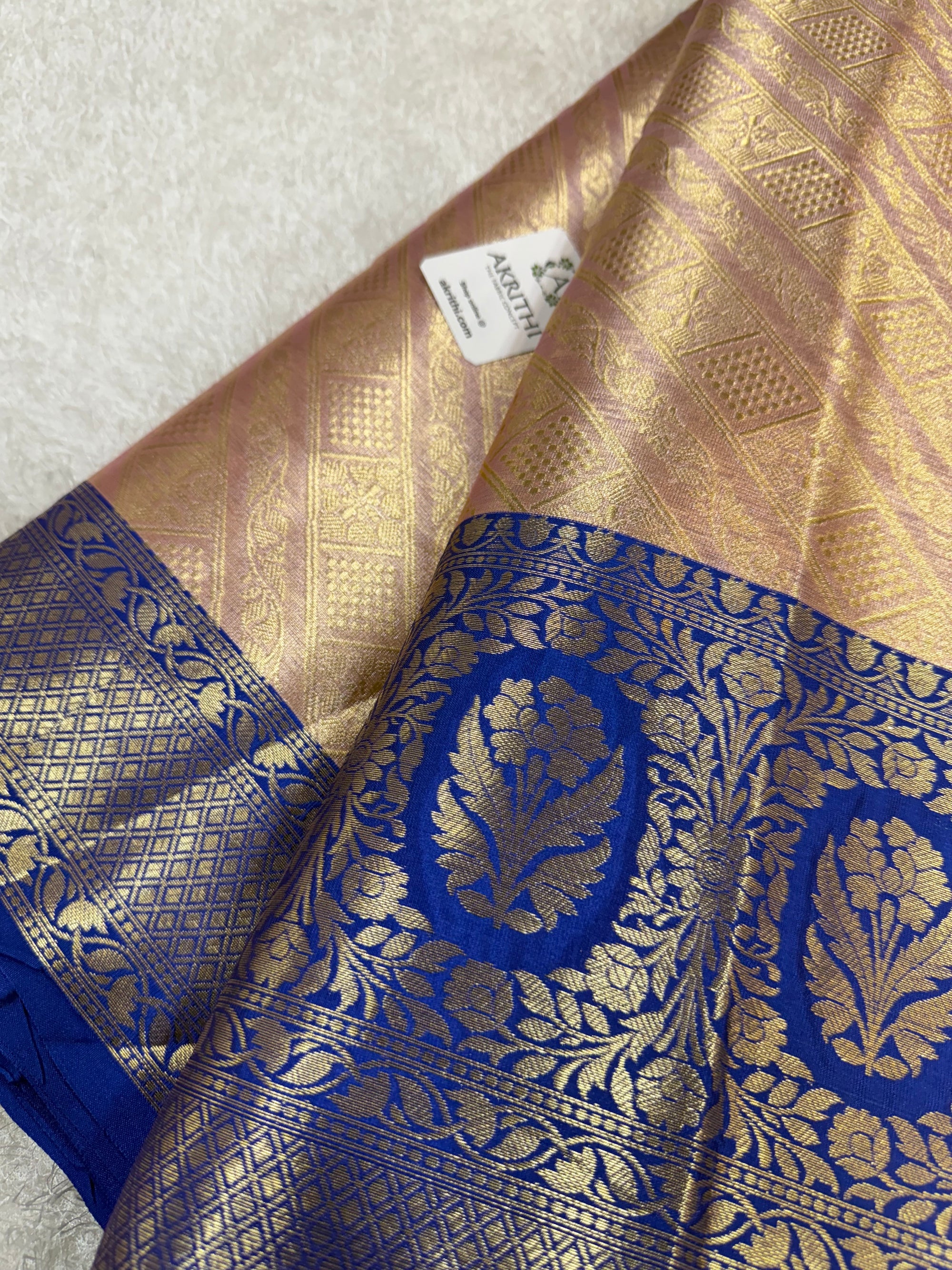 Pure Banarasi brocade fabric with border