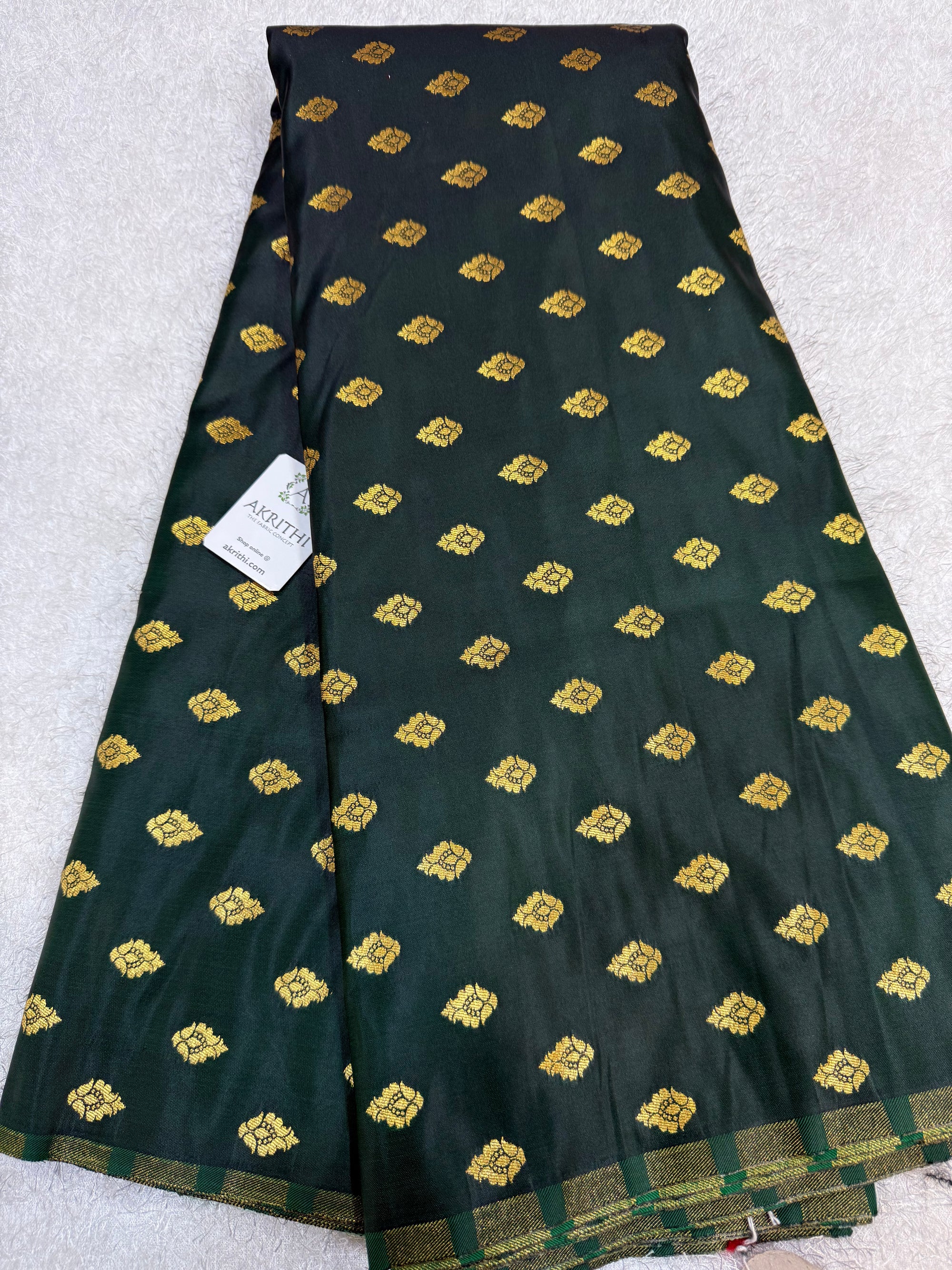 Pure Banarasi brocade butti fabric