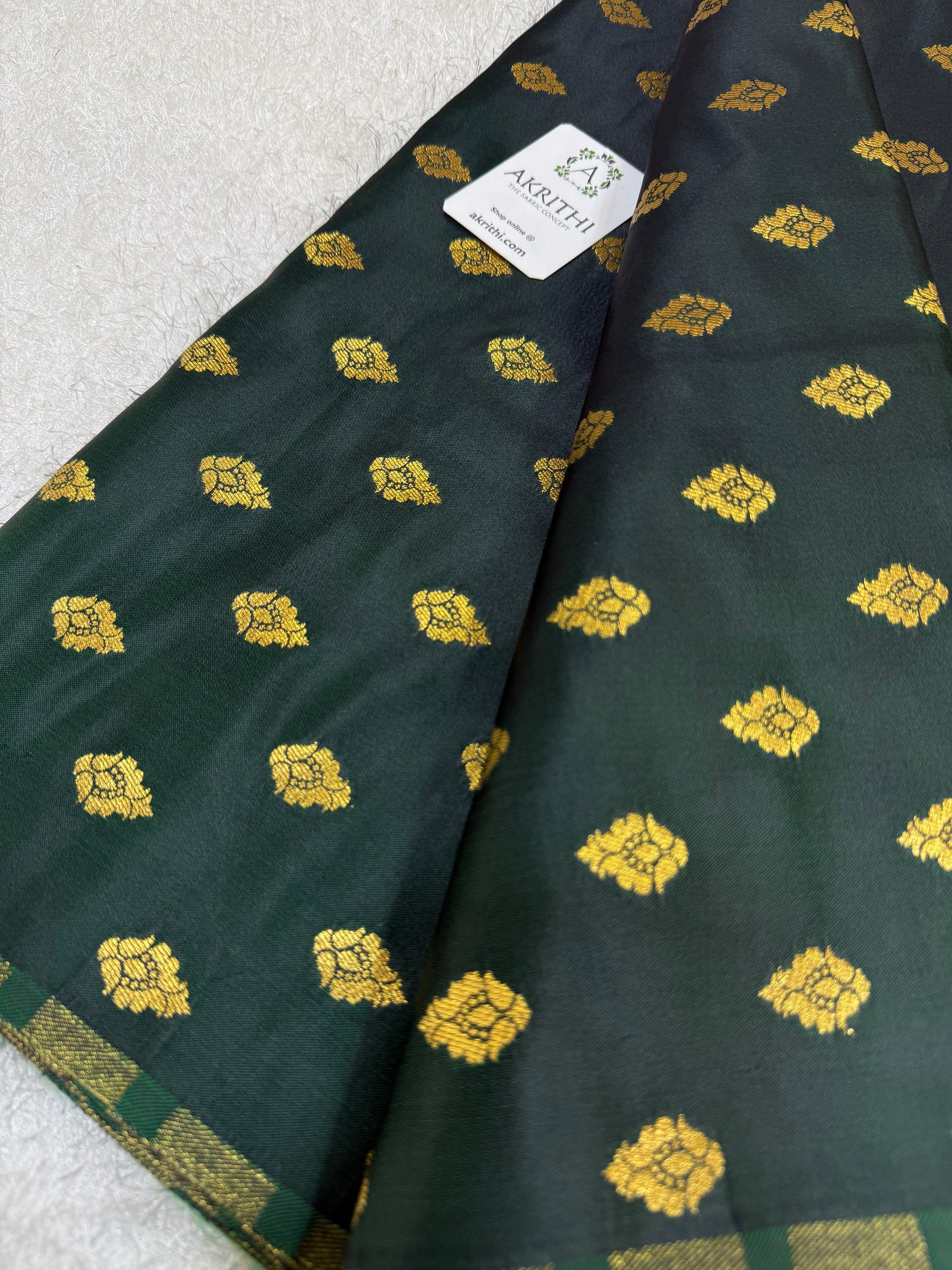Pure Banarasi brocade butti fabric