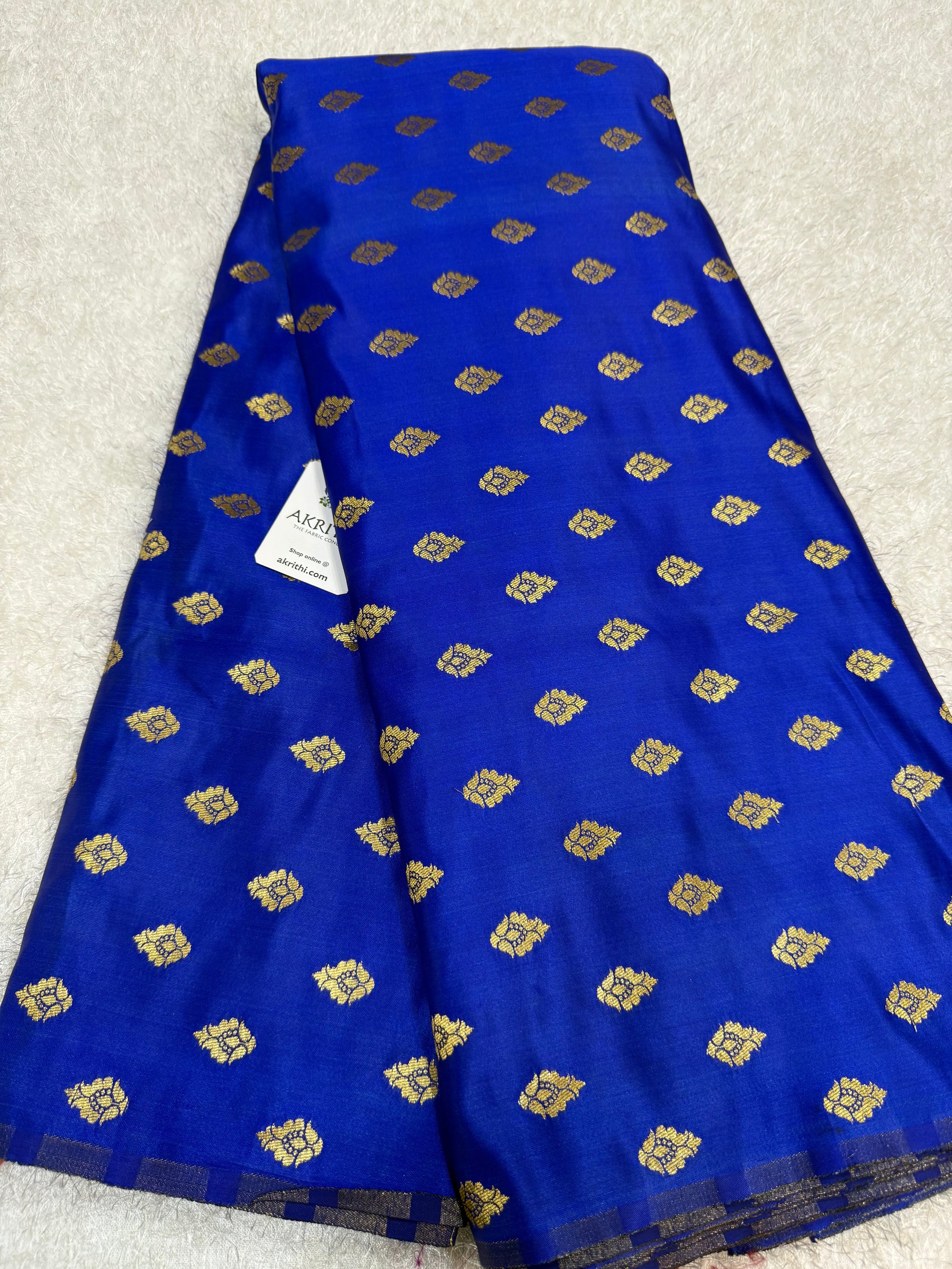 Pure Banarasi brocade butti fabric