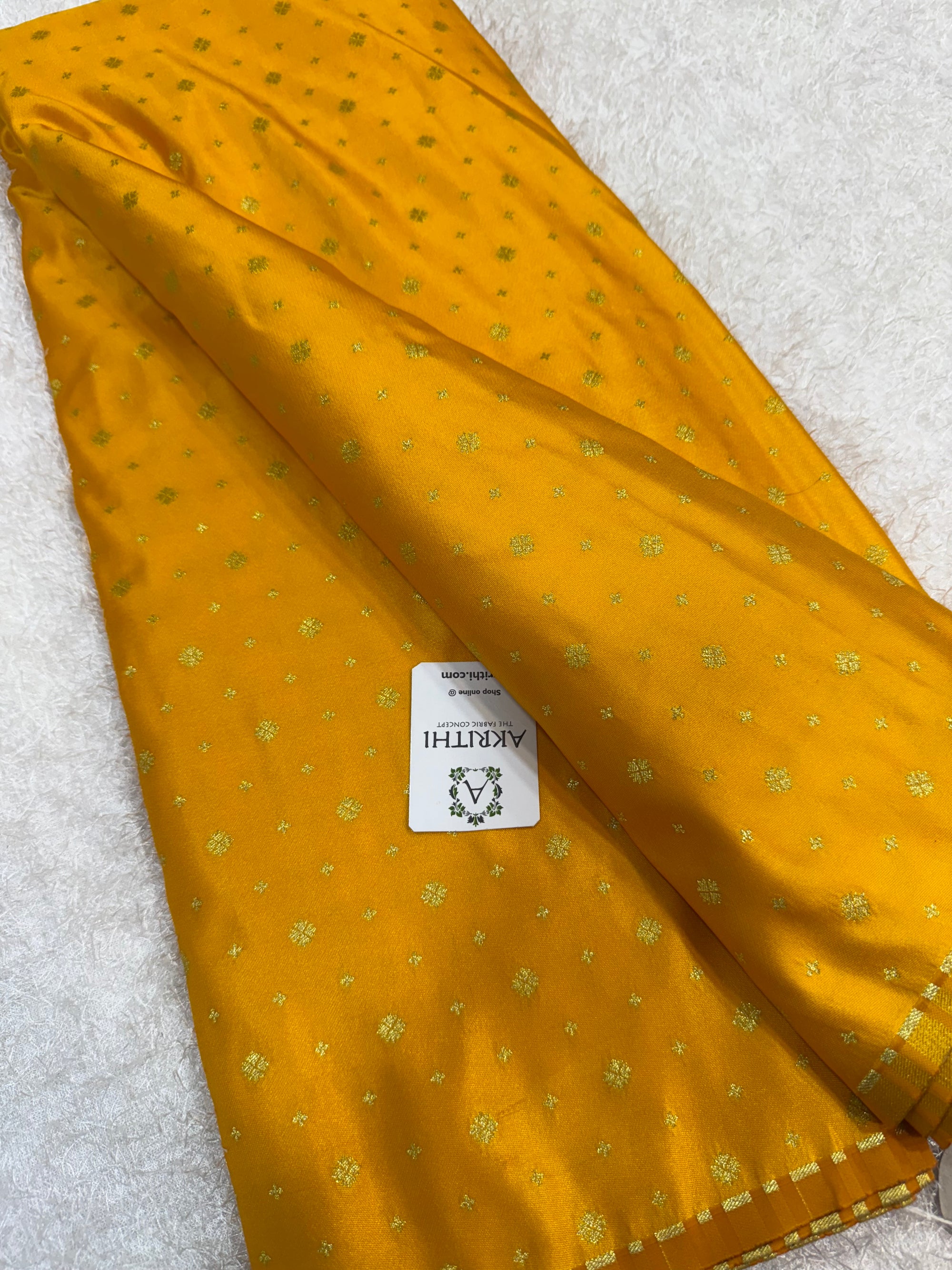 Pure Banarasi brocade butti fabric