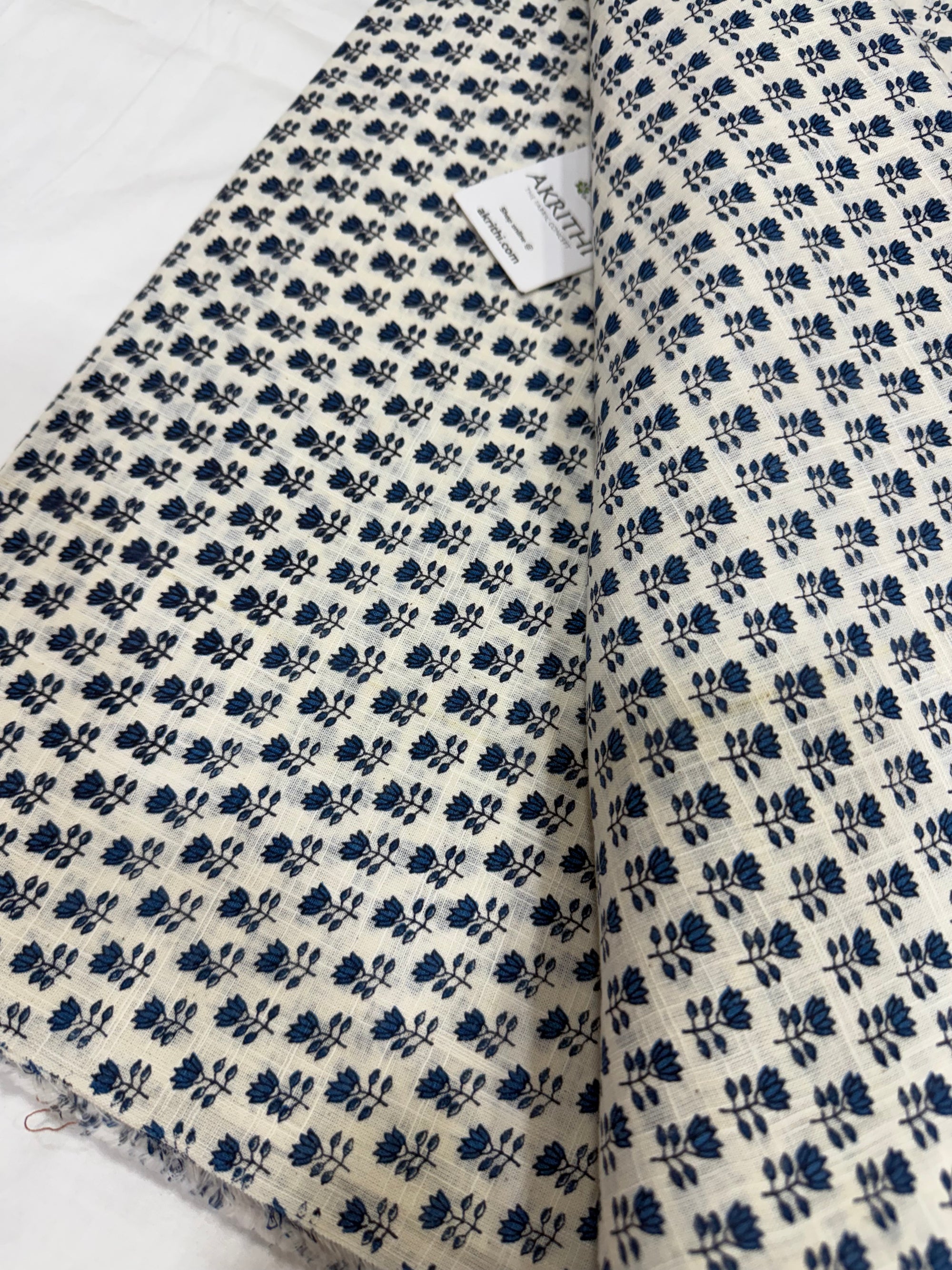 Printed pure slub cotton fabric