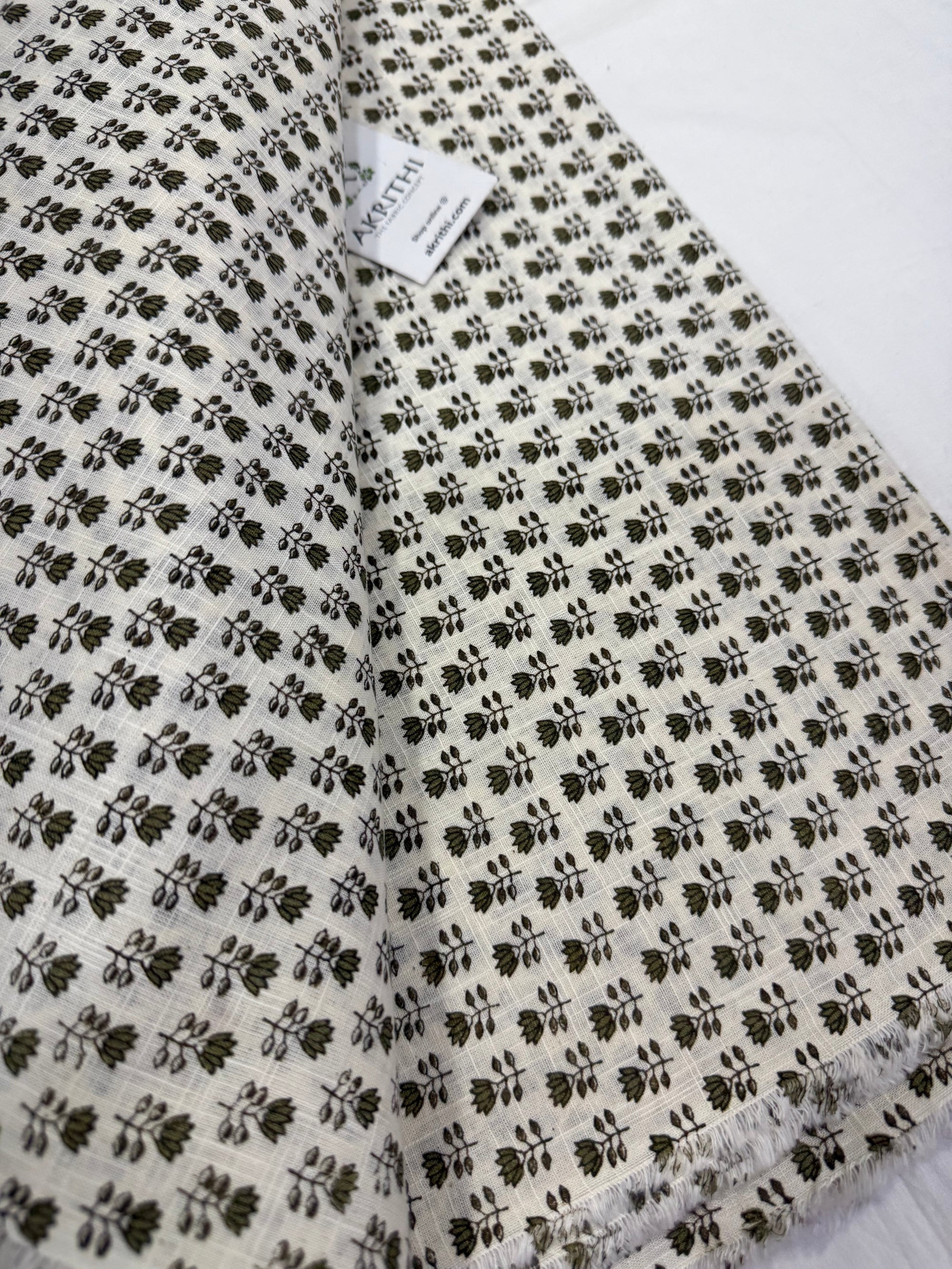 Printed pure slub cotton fabric