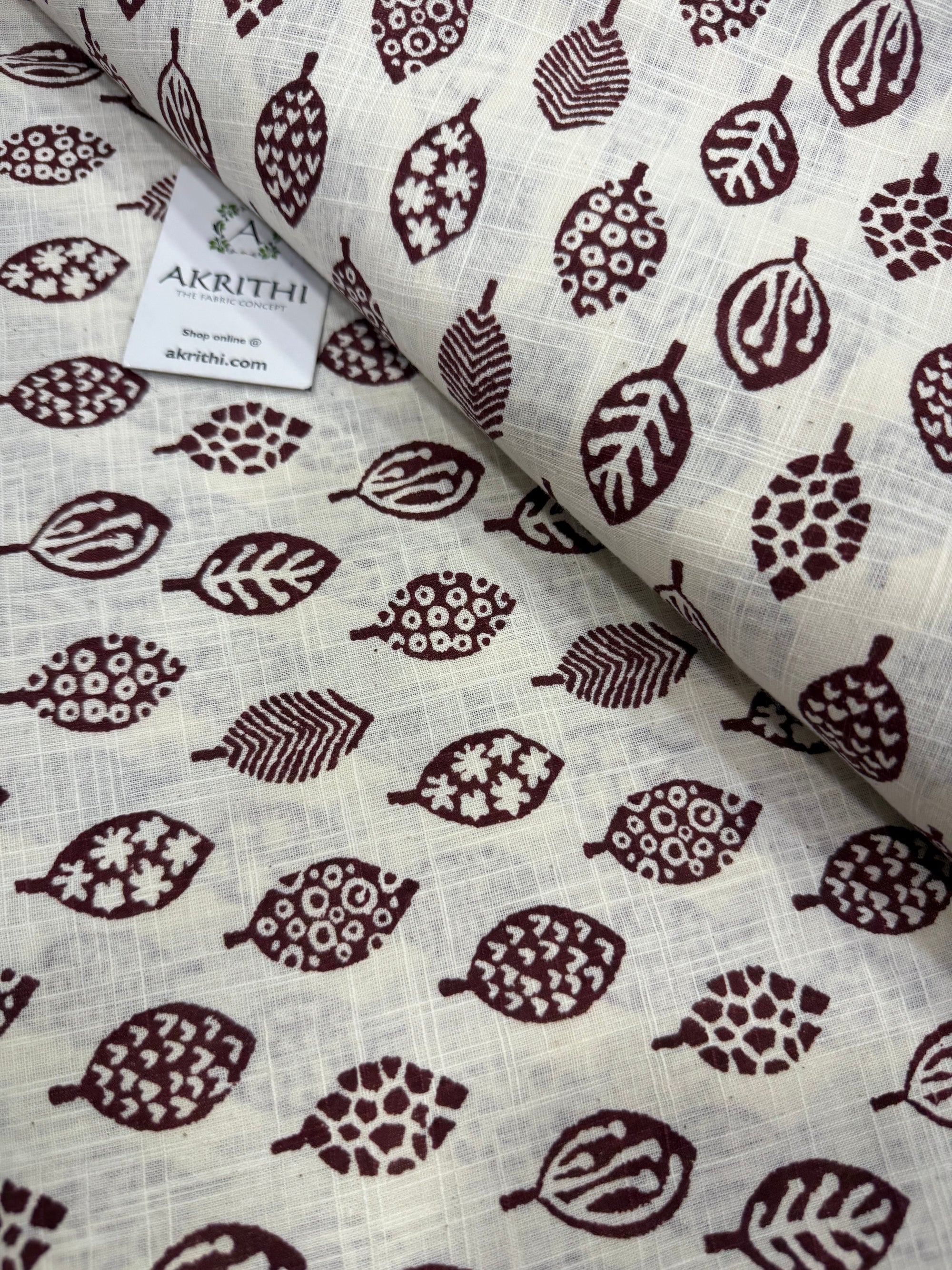 Printed pure slub cotton fabric