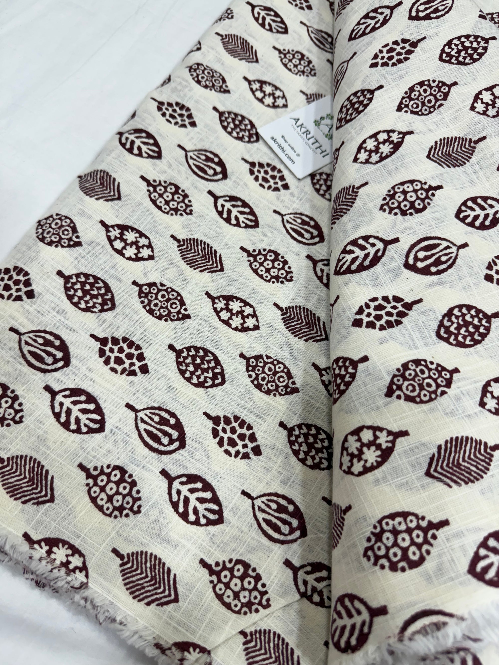 Printed pure slub cotton fabric