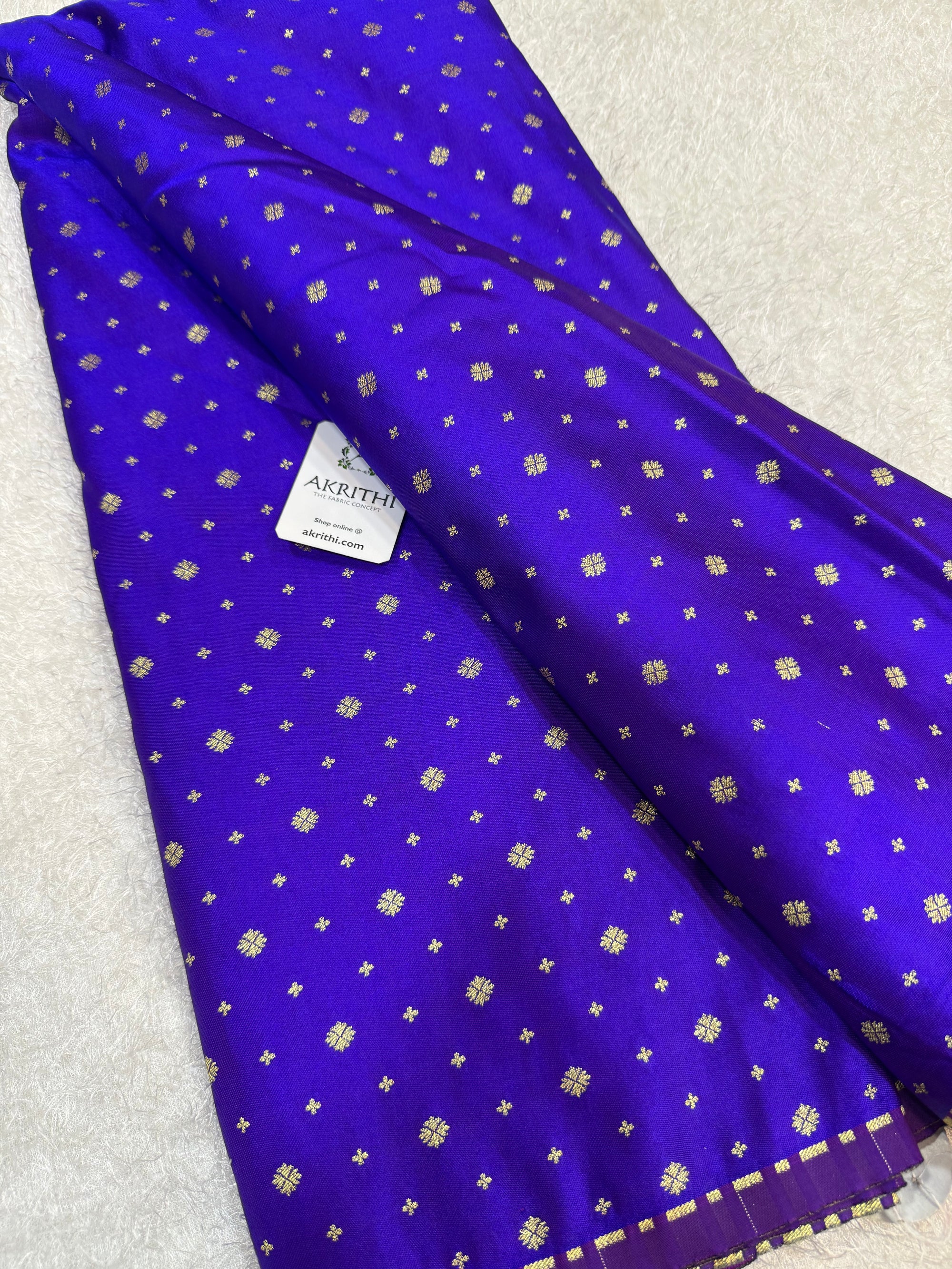 Pure Banarasi brocade butti fabric