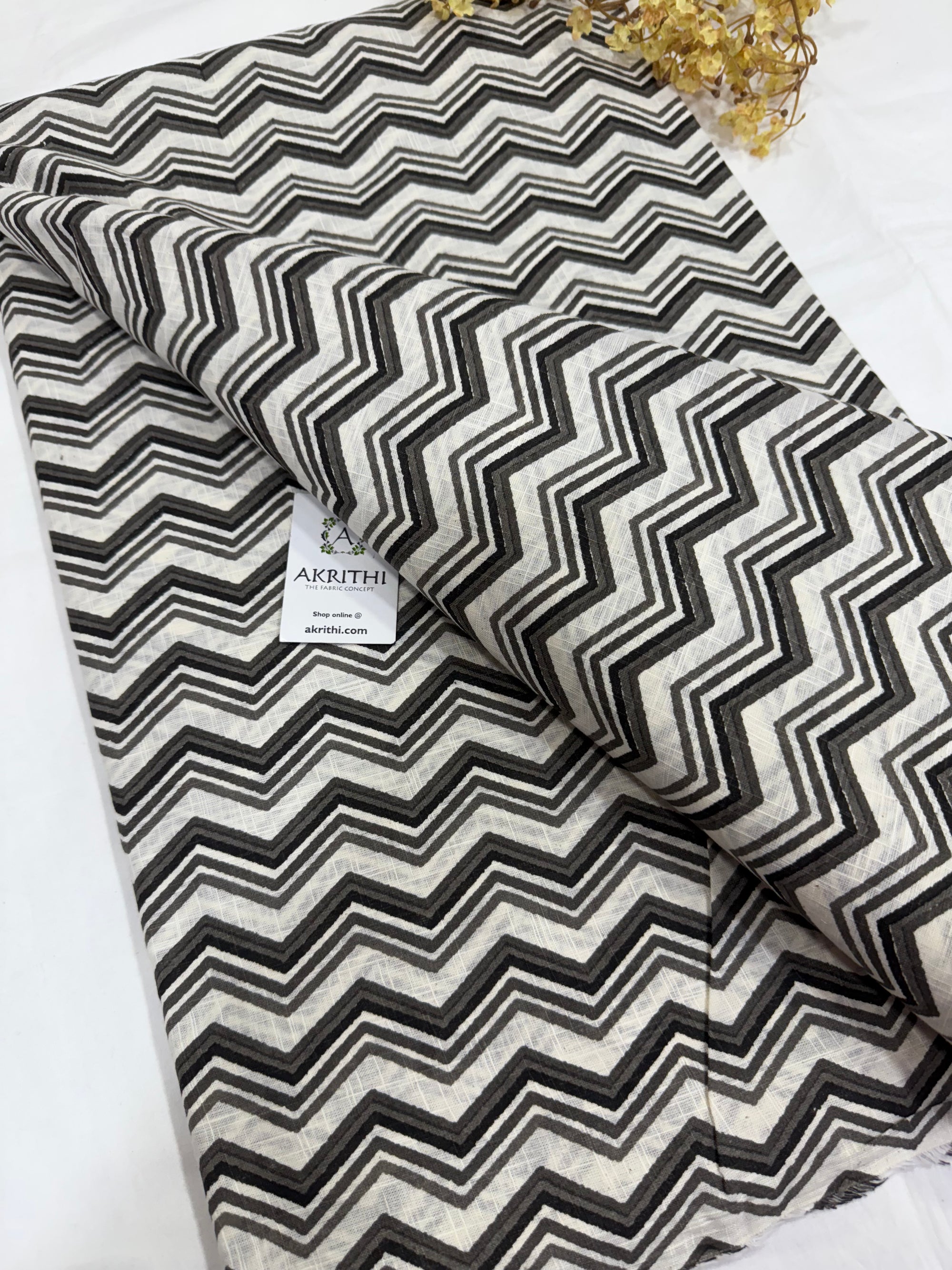 Printed pure slub cotton fabric