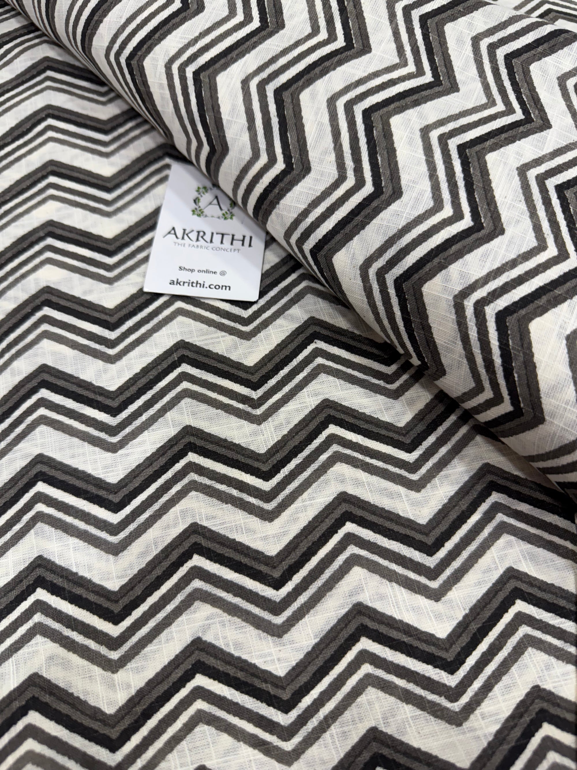 Printed pure slub cotton fabric