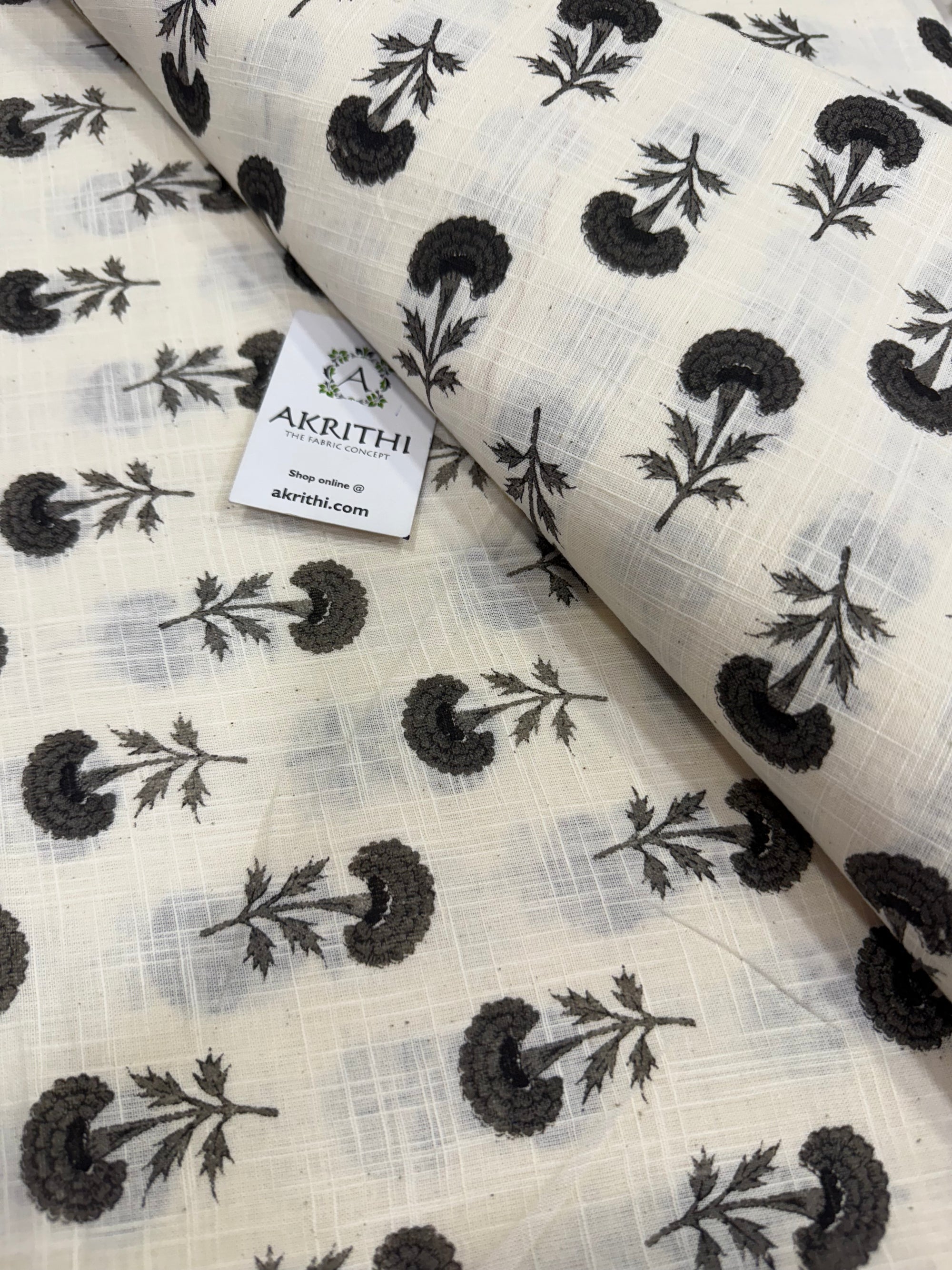 Printed pure slub cotton fabric