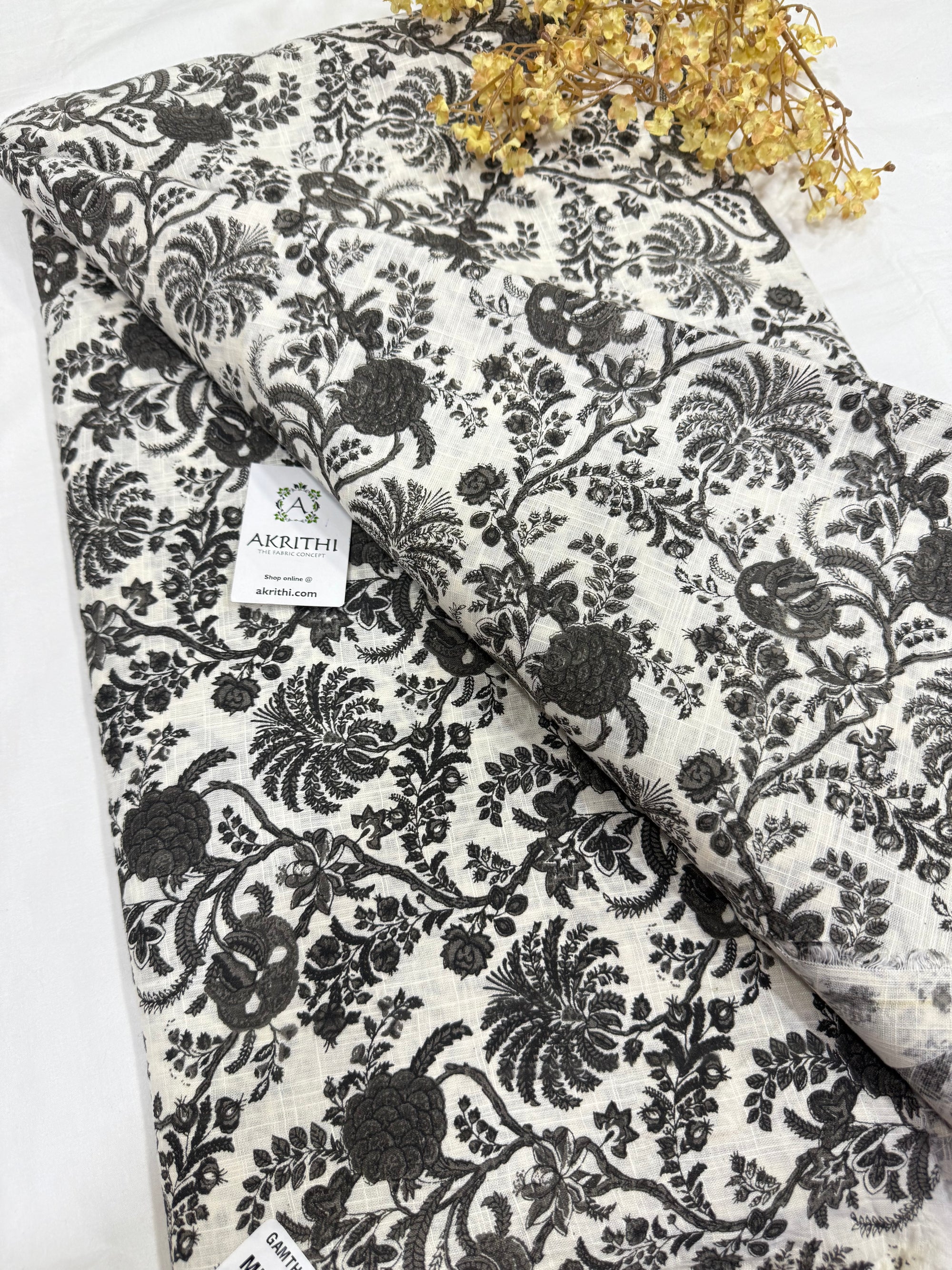 Printed pure slub cotton fabric