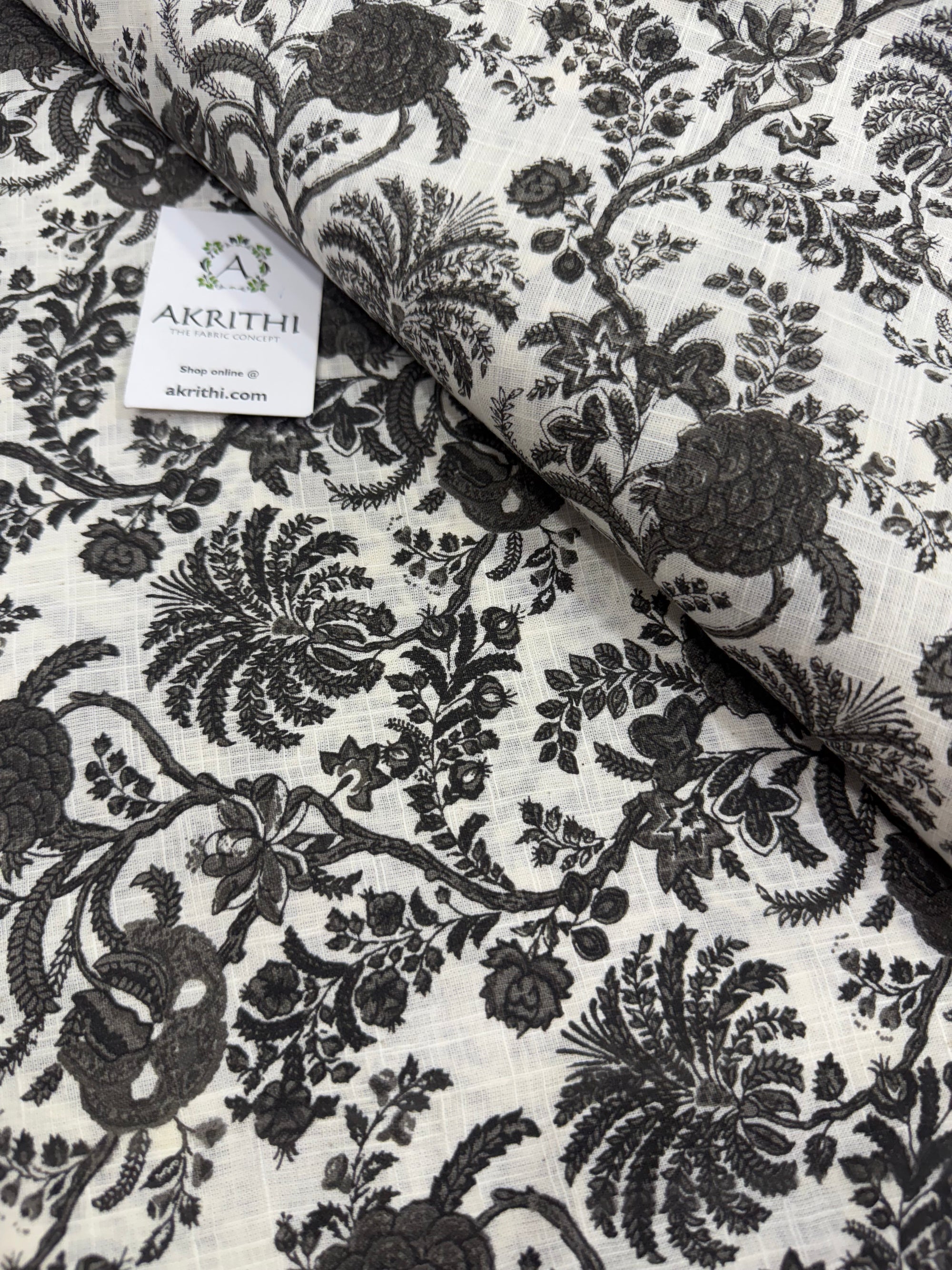 Printed pure slub cotton fabric