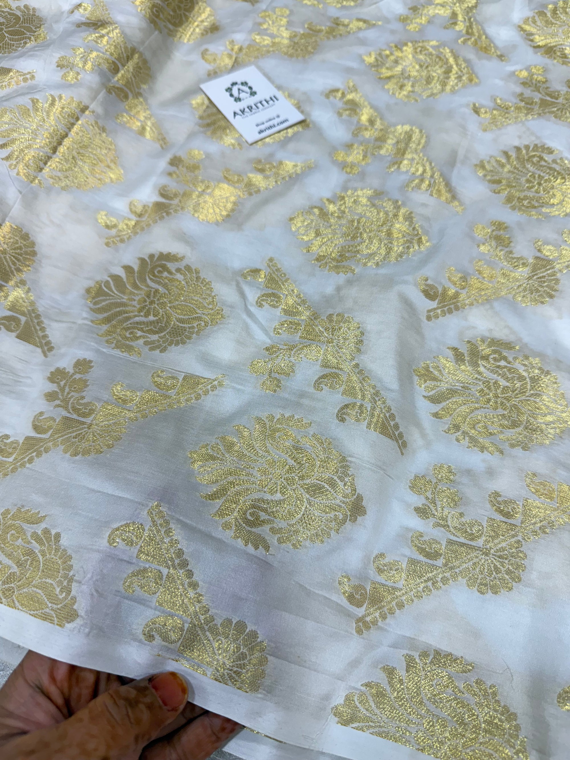 Dyeable Pure Banarasi Katan silk brocade fabric