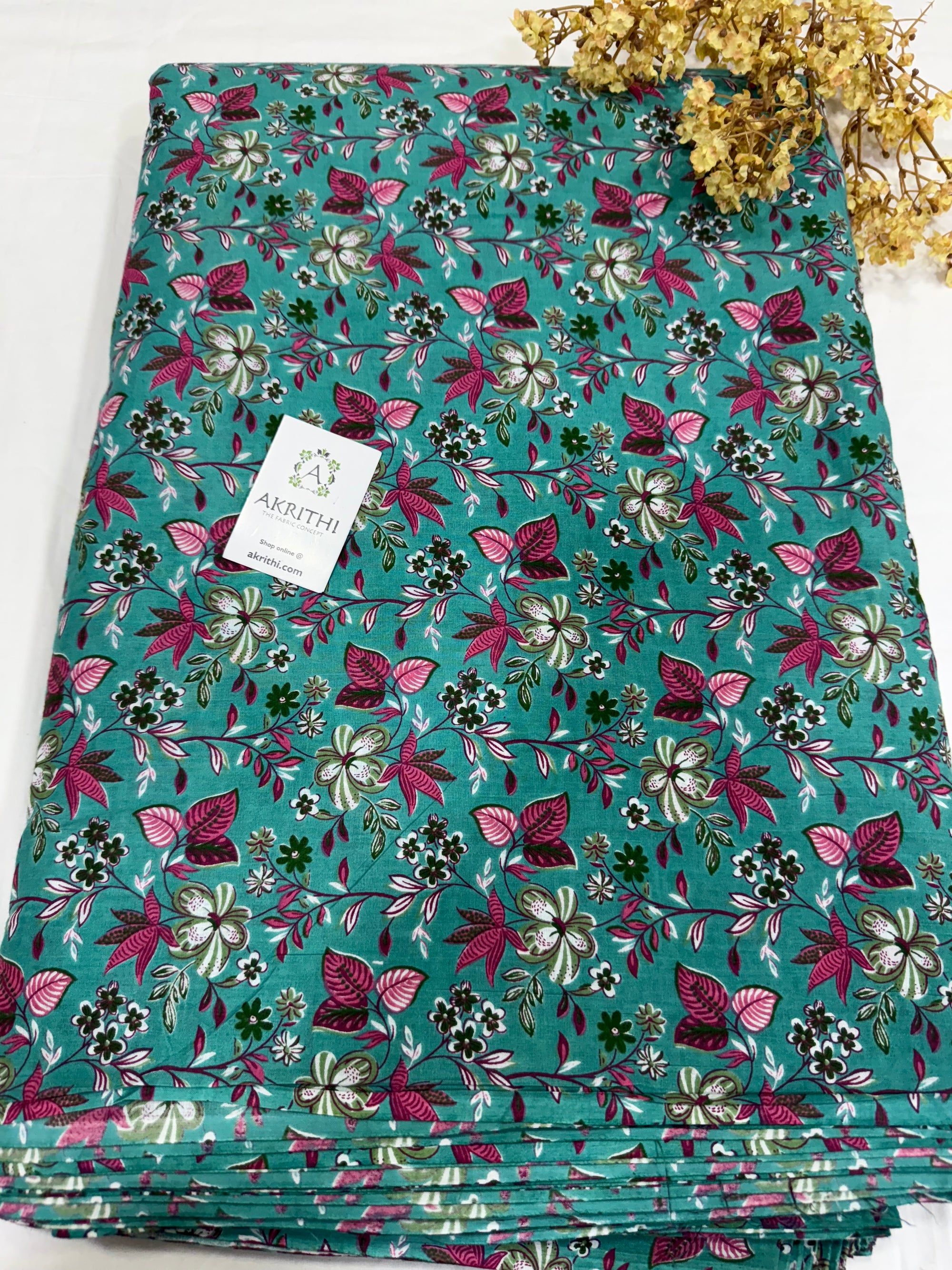 Printed pure cotton fabric