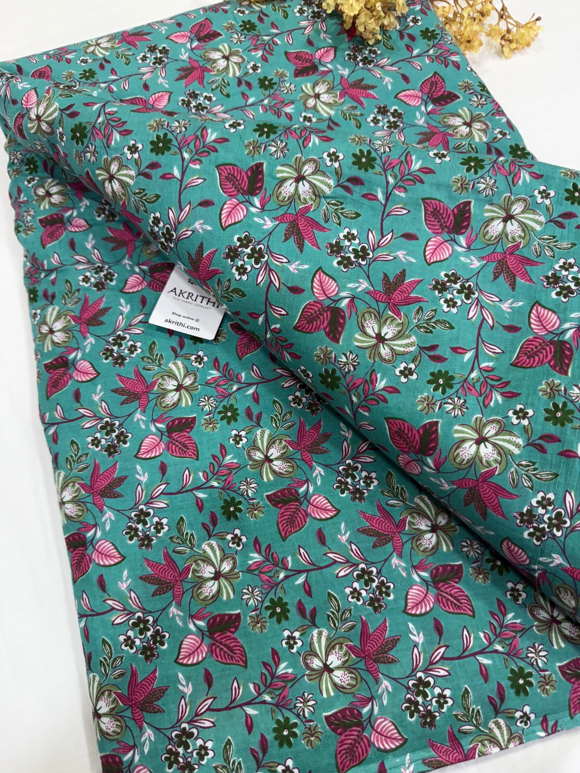Printed pure cotton fabric